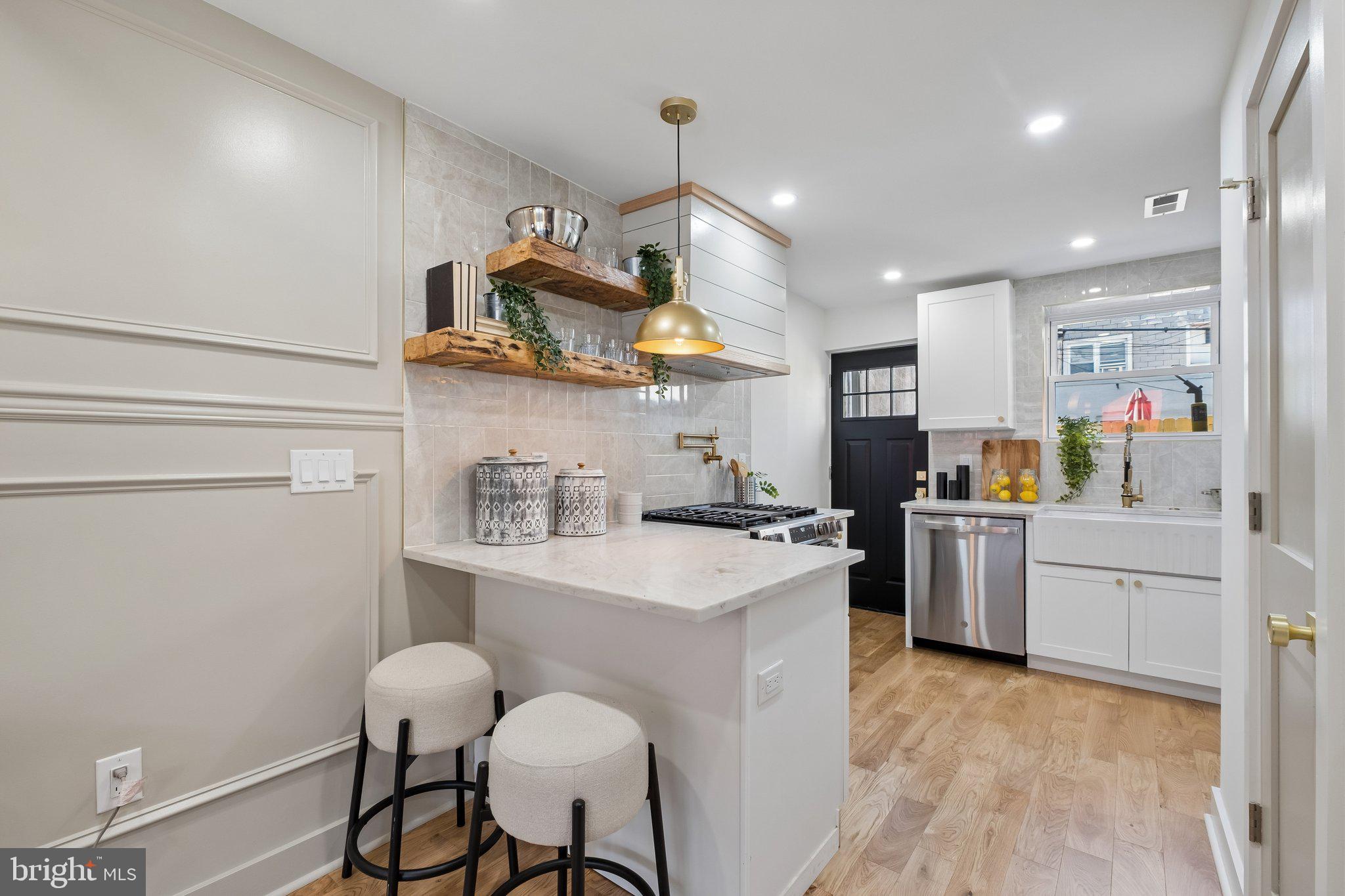 EAST PASSYUNK CROSSING - Residential