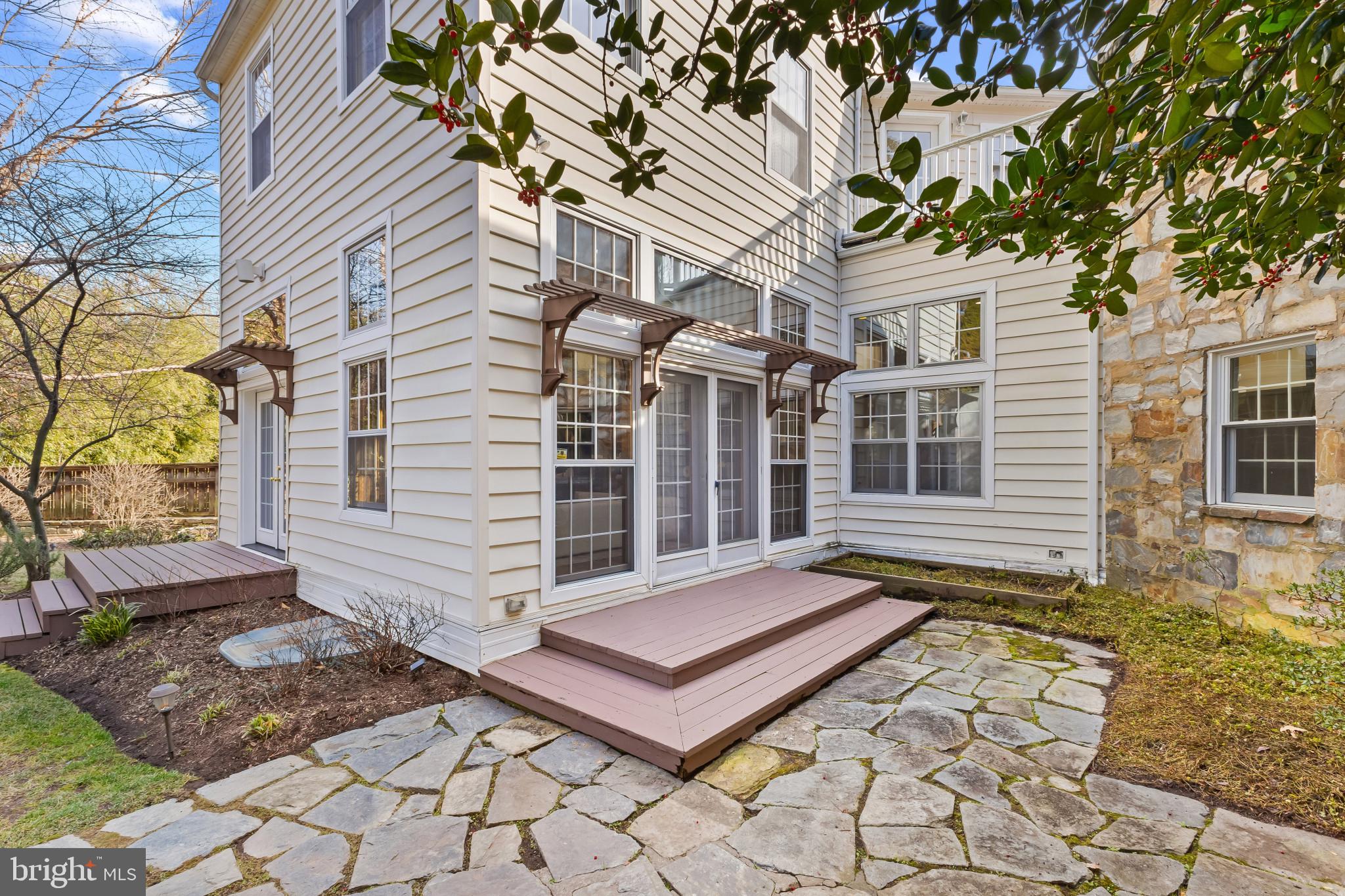 JEFFERSON PARK - Residential