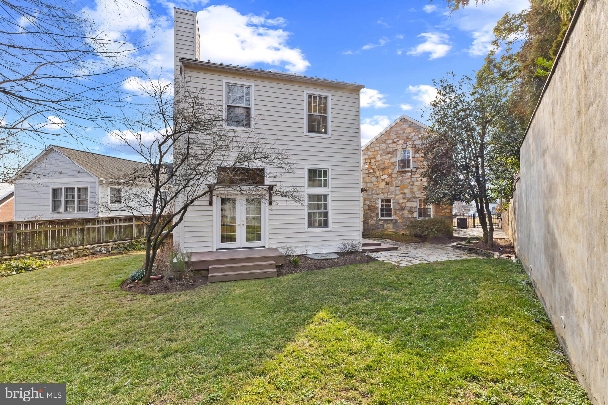 JEFFERSON PARK - Residential
