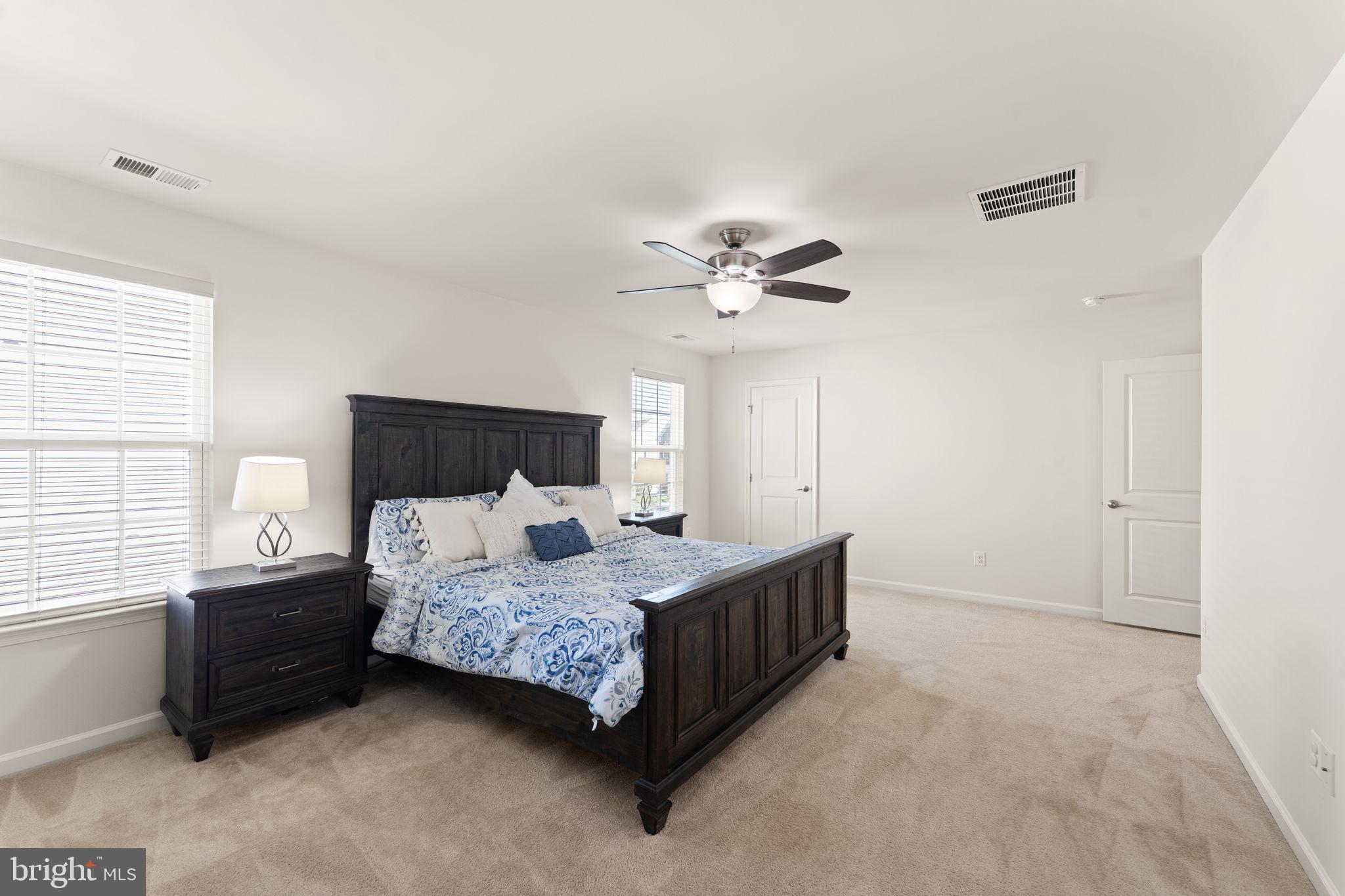 SEVEN HILLS - Residential