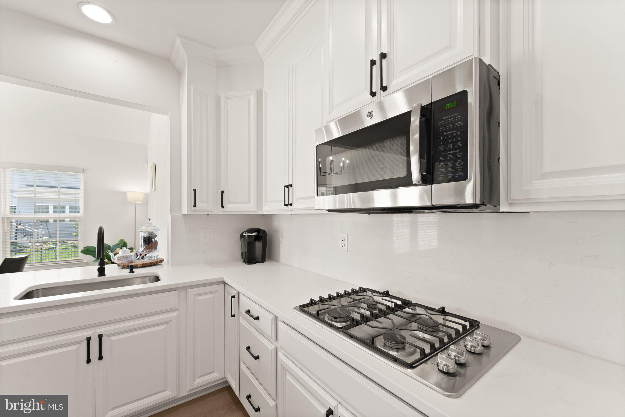 SEVEN HILLS - Residential