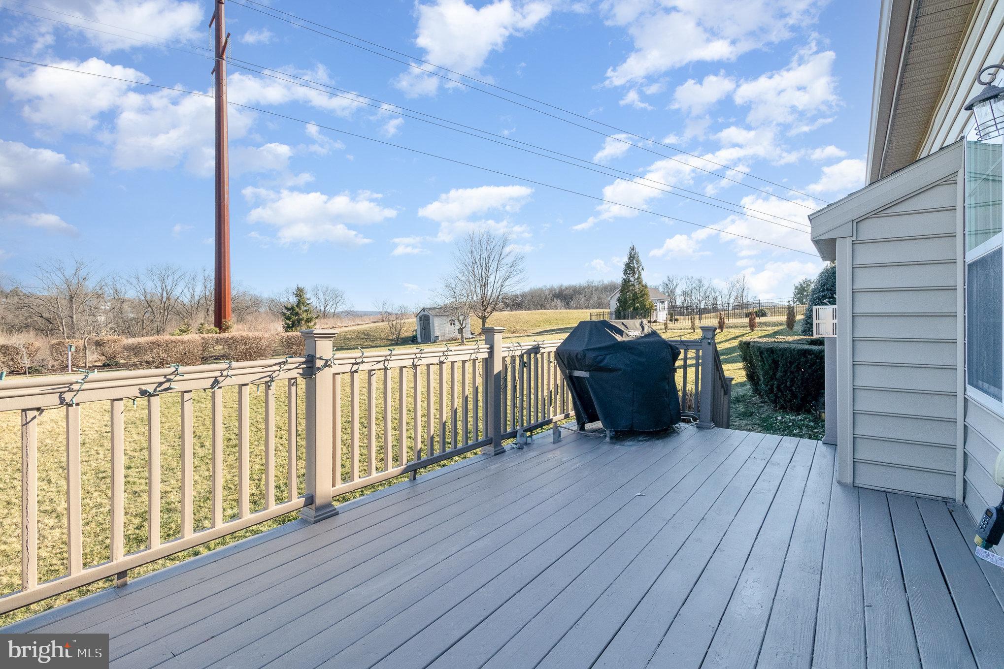 BUMBLE BEE HOLLOW - Residential