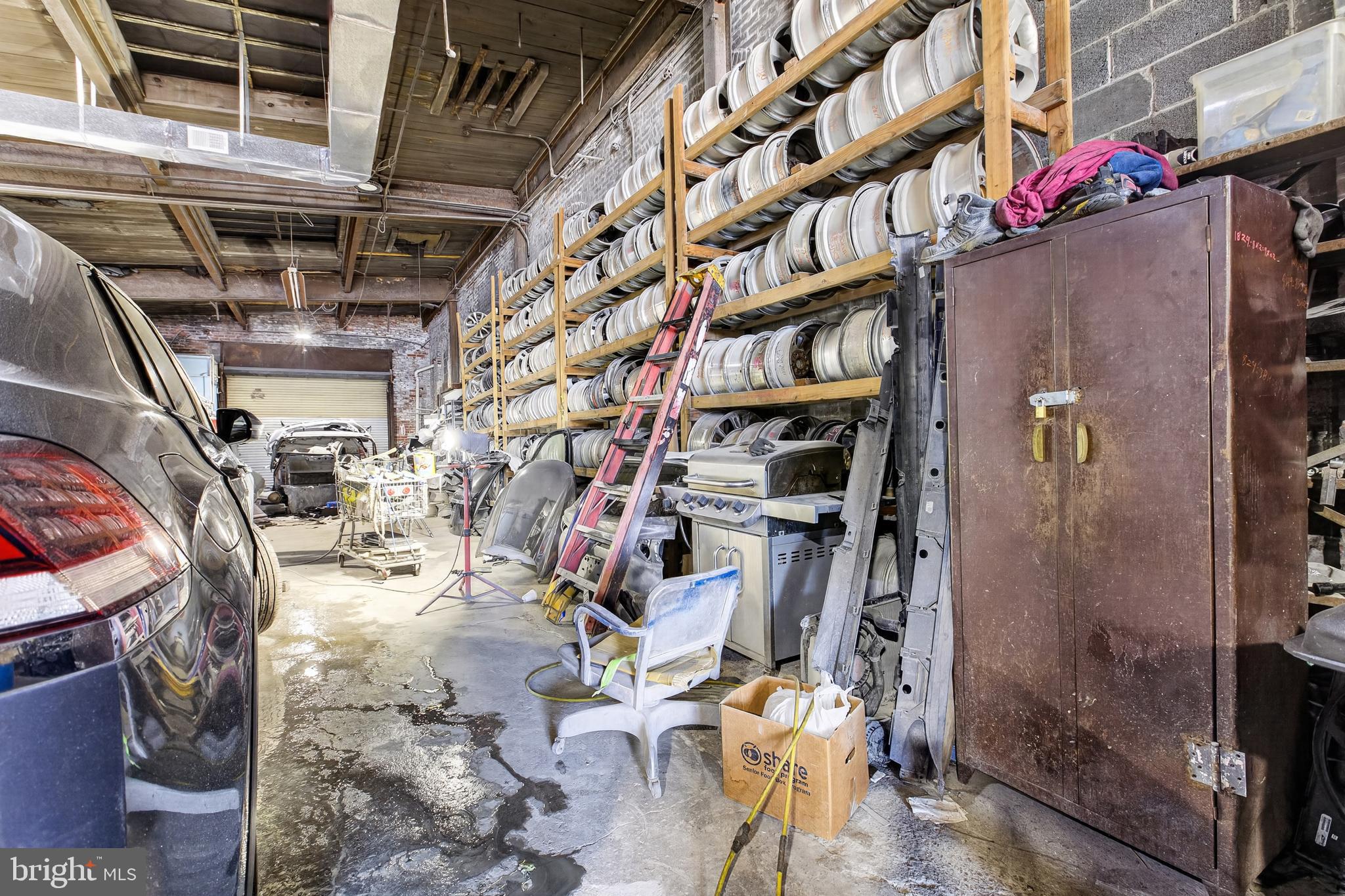 FAIRHILL - Commercial Sale