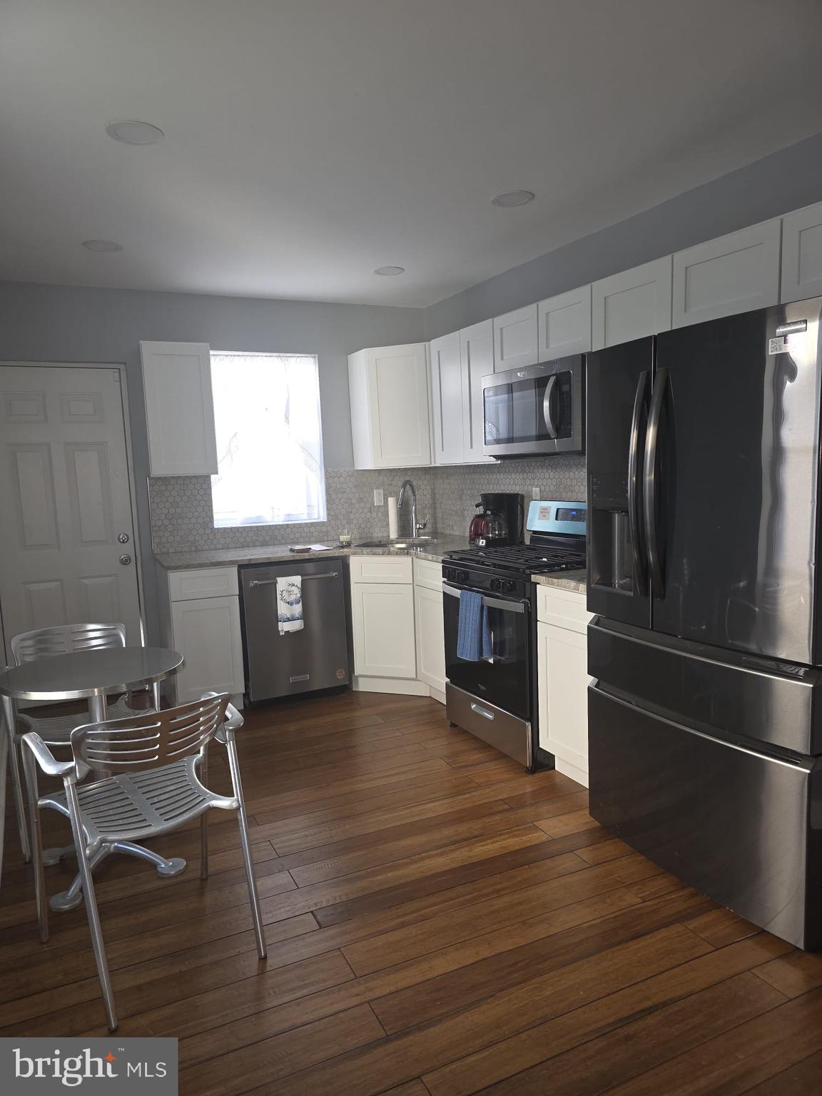 STRAWBERRY MANSION - Residential