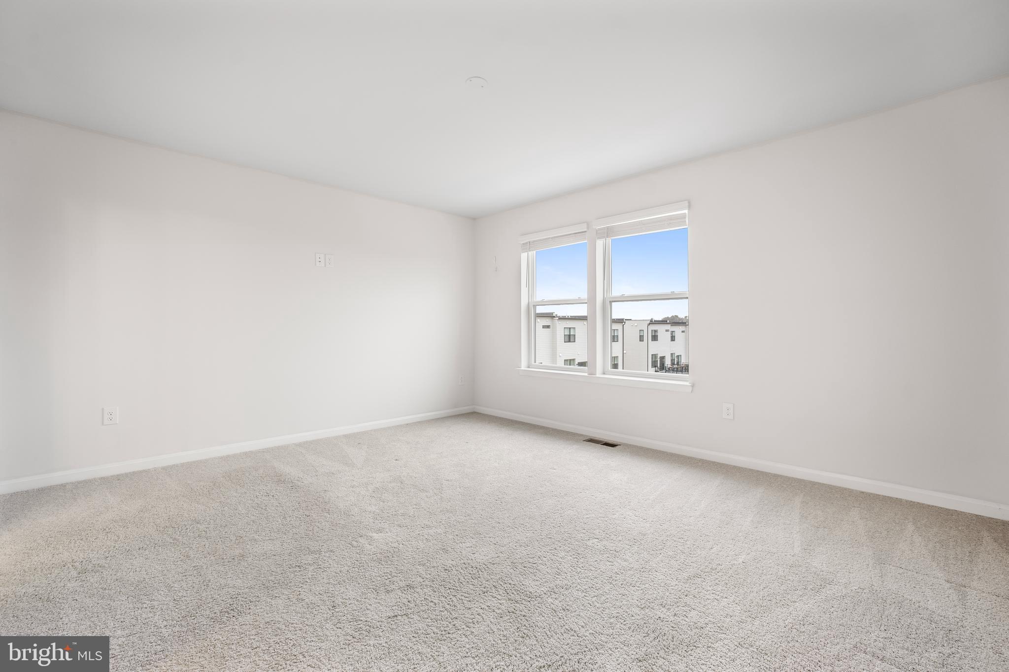 RENN QUARTER - Residential Lease