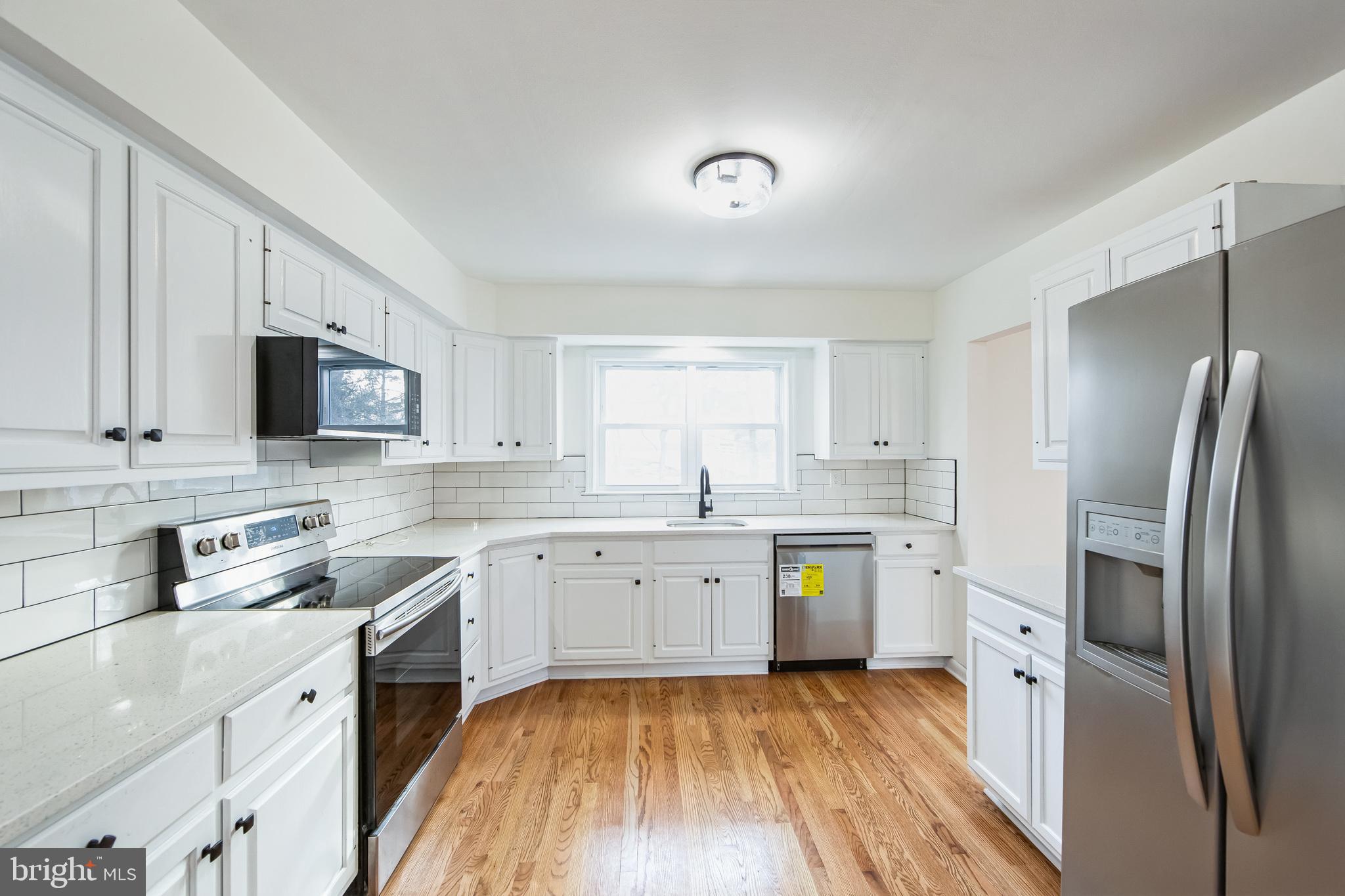 VALLEY FARM ESTATES - Residential