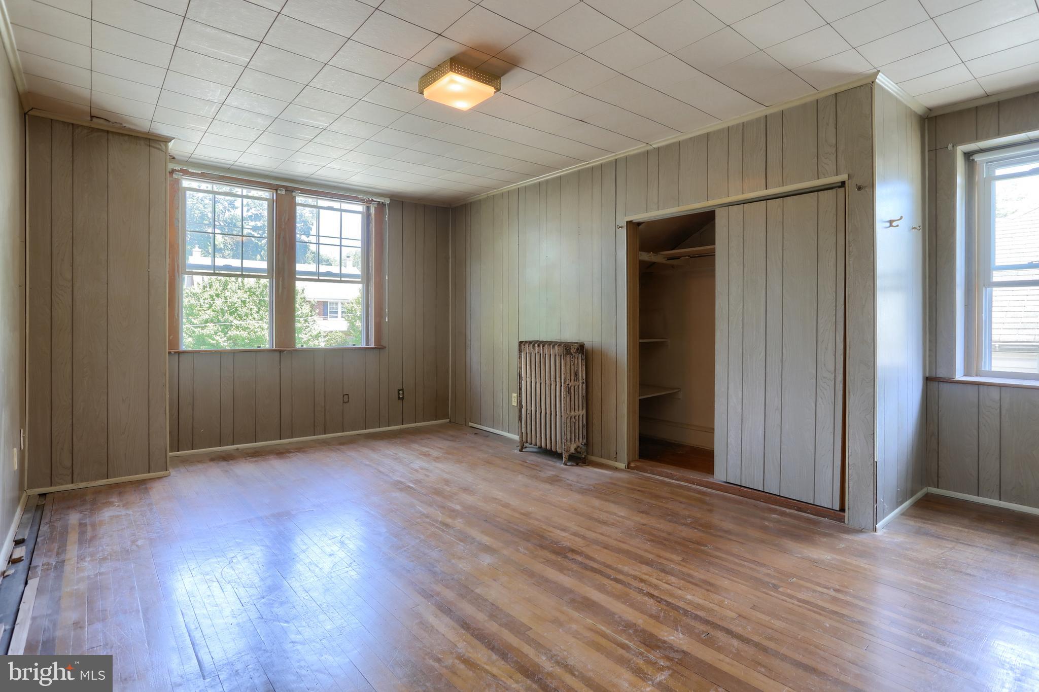 SHILLINGTON - Residential