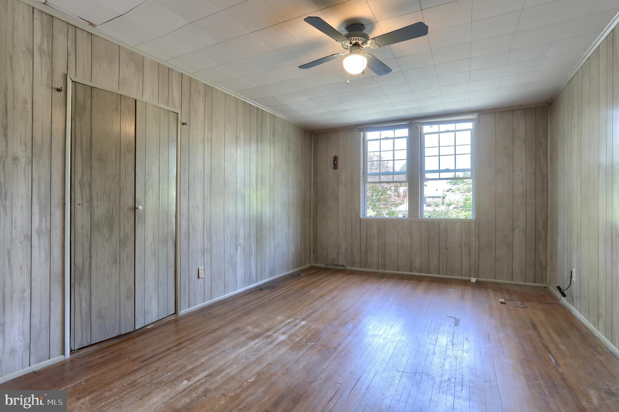 SHILLINGTON - Residential