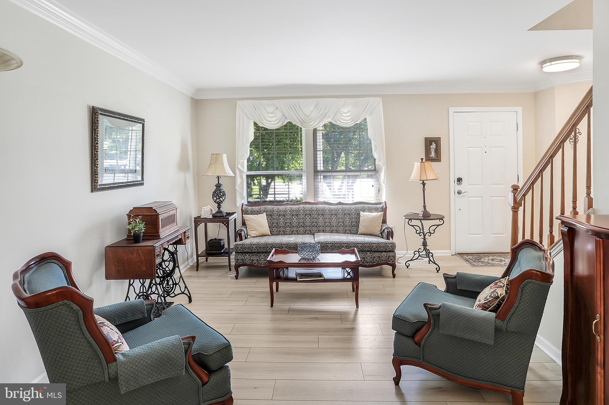 MAYFAIR - Residential
