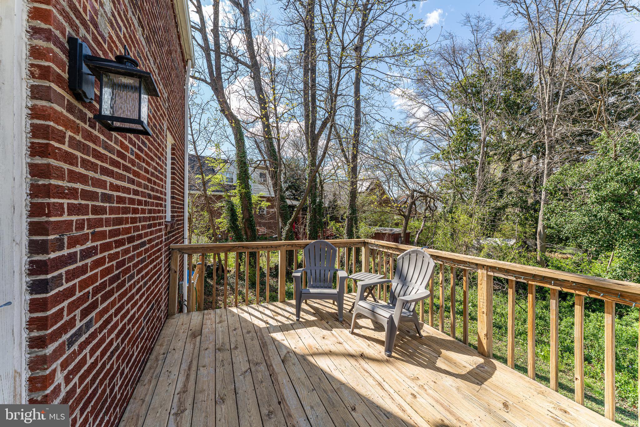 BRANDON VILLAGE - Residential Lease