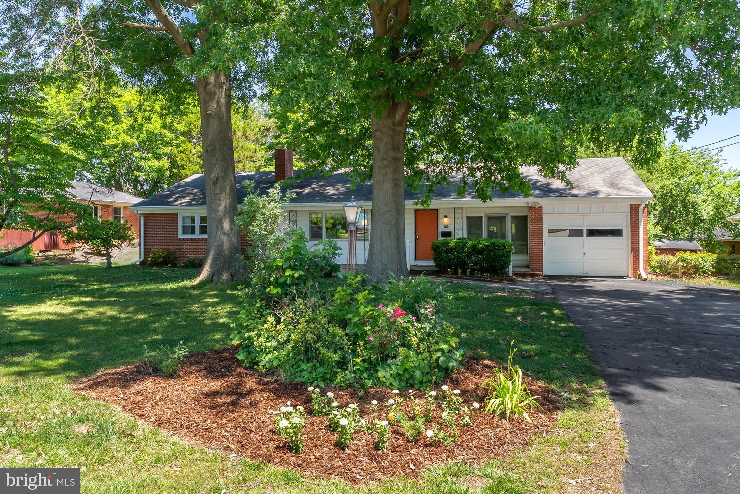 Charming Single-Level Home in the Heart of Walkable Chestertown. Welcome to one of Chestertown's most convenient addresses — a quaint, single-level, three-bedroom home set on a large, shaded yard just a few flat blocks from Downtown Chestertown, Washington College, the weekly farmers market, the town's annual festivals, locally loved restaurants, and everyday groceries. The location is the kind that sells itself: leave the car in the driveway and run the day on foot, from morning coffee downtown to an evening stroll after the festivals. Inside, the sun-filled sunroom anchors the home with year-round natural light and a flexible layout that adapts to how you actually live. Use it as a quiet reading nook, a bright home office, an art studio, or simply a place to begin and end each day. The three-bedroom, single-level floor plan delivers true main-level living with no stairs and no wasted square footage, an increasingly rare find in historic Chestertown. The HVAC has been recently updated, providing year-round comfort, modern efficiency, and predictable utility costs for new owners. Step outside to a generous, tree-shaded yard offering a level of privacy and outdoor space uncommon to a home this close to downtown. There's room to garden, host family dinners, let pets roam, or simply enjoy a quiet afternoon in the shade. The setting feels tucked away while the rest of the town is just a short walk from your front door. For weekend owners, the home offers true lock-and-leave simplicity. For full-time residents, it offers the daily rhythm of a small college town with a real cultural calendar, a thriving farmers market, and a walkable downtown filled with independent shops and restaurants. Fiber optic internet is available at the property, supporting fast, reliable connectivity for remote work, streaming, and study without compromise. Single-level, move-in ready, and walkable to it all — a rare combination in this small, storybook college town. The home suits a wide range of buyers, from first-time homeowners and downsizers to weekend retreat owners and anyone seeking a quieter life with genuine connection to community. Schedule your private tour today!