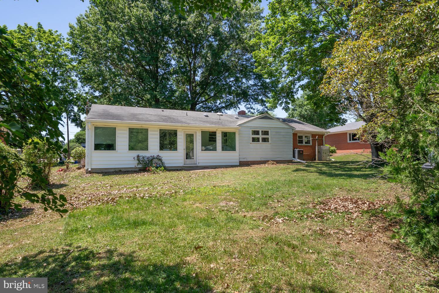 COLLEGE HEIGHTS - Residential