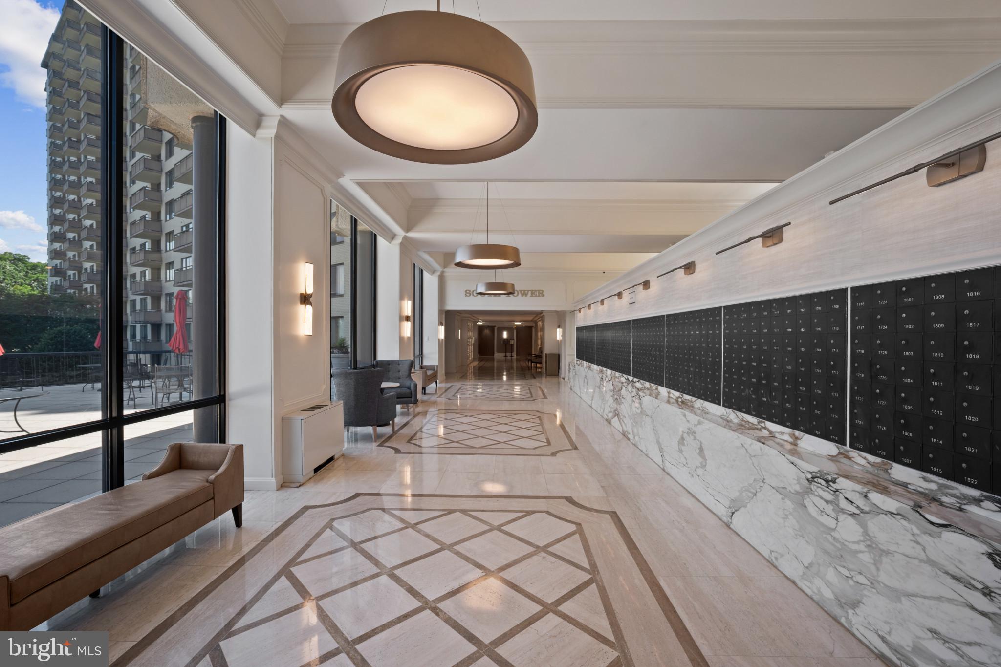 PROMENADE TOWERS - Residential