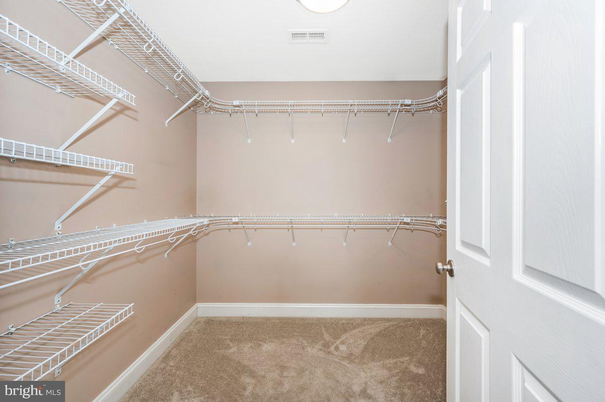 SUMMIT VIEW ESTATES - Residential