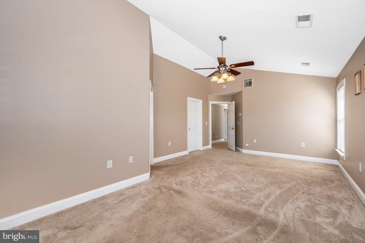 SUMMIT VIEW ESTATES - Residential