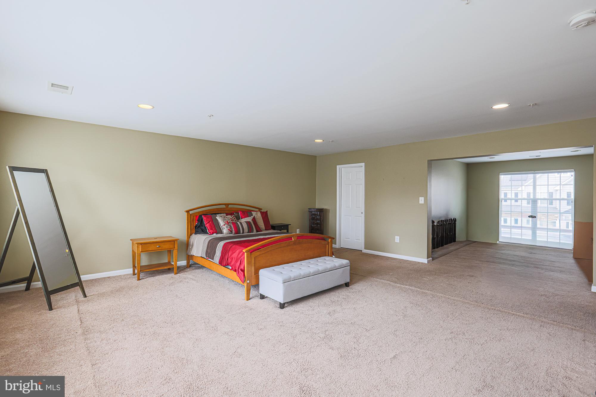 THE PARKE AT MOUNT WASHINGTON - Residential