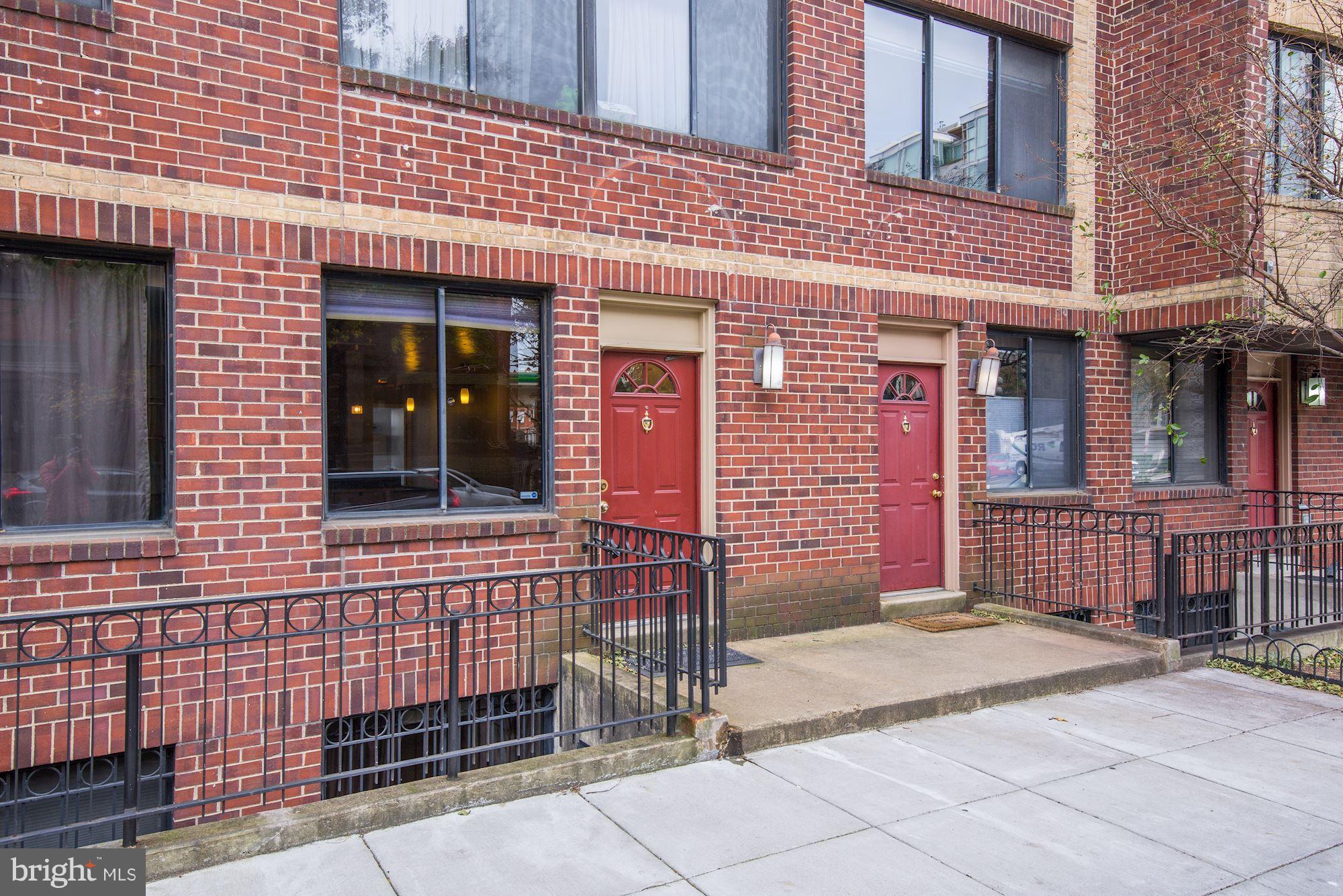 Townhouse style apartment in the Park Princess of Logan Circle!  2 BR, 2 BA apartment with private courtyard and updated kitchens/baths.  Additional outdoor space includes a community courtyard and roof deck with amazing views! Utilities (water, gas, electric, AC) are additional $90/month.  Steps to Whole Foods, Vida Fitness, loads of restaurants & bars.