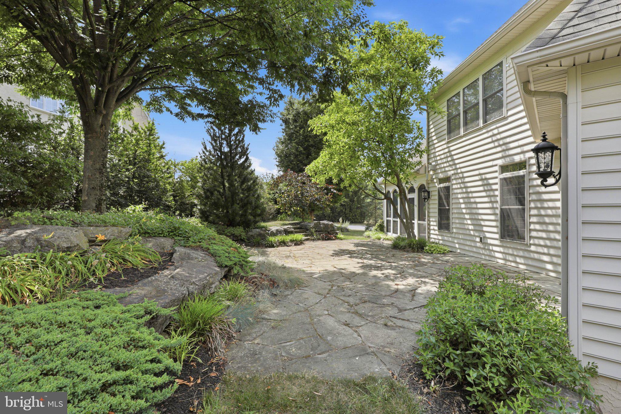 PENNS CROSSING - Residential