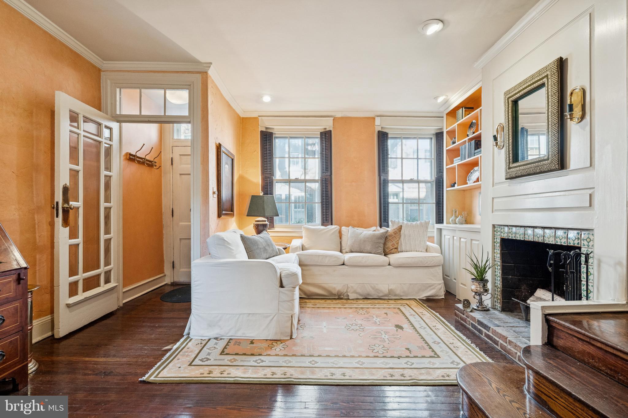 SOCIETY HILL - Residential