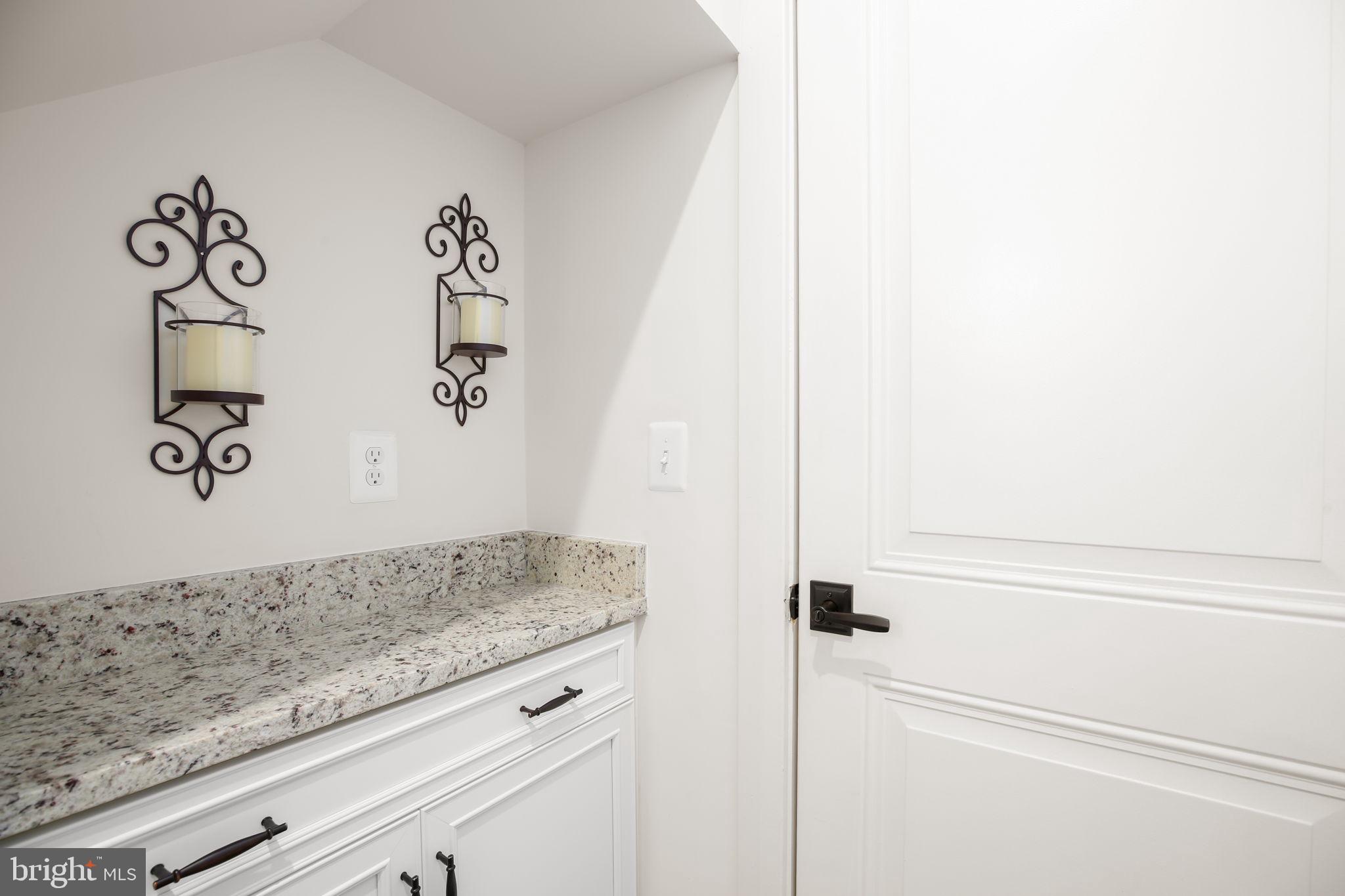 POTOMAC SHORES - Residential