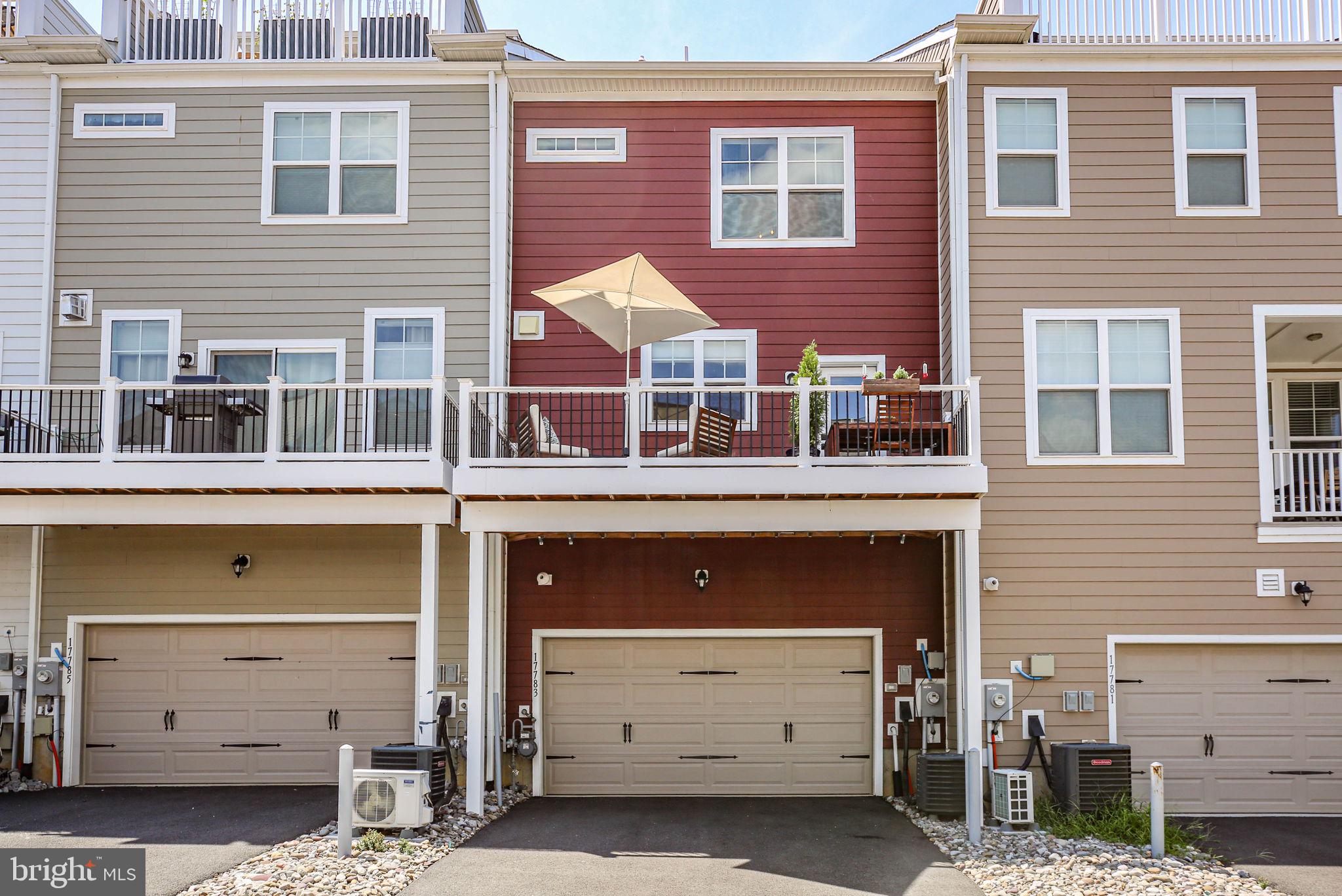 POTOMAC SHORES - Residential
