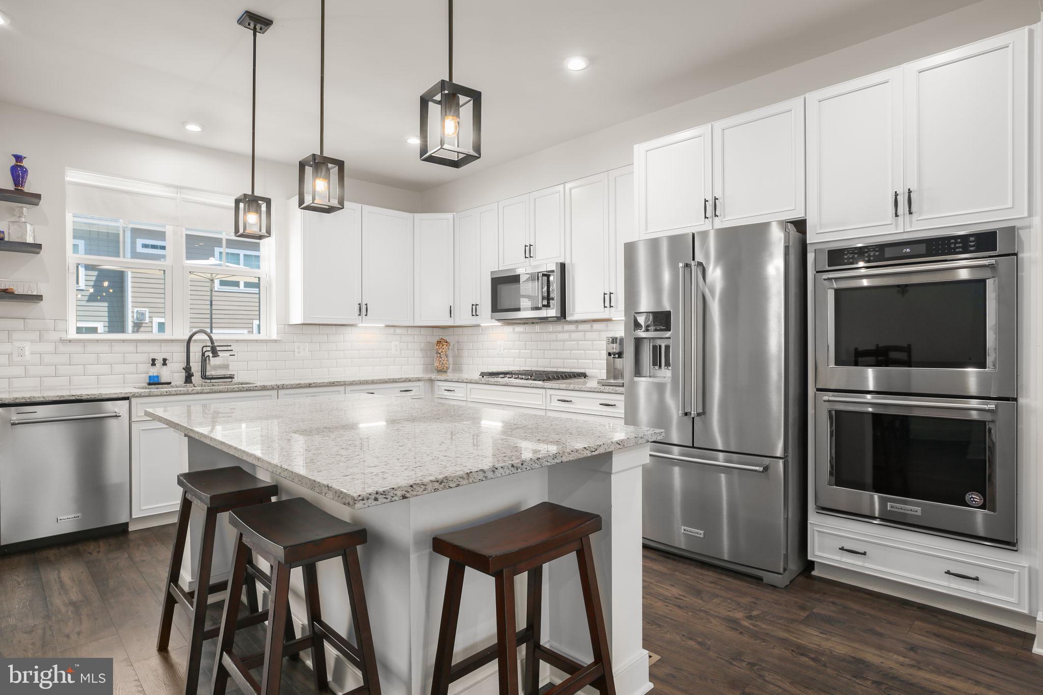 POTOMAC SHORES - Residential