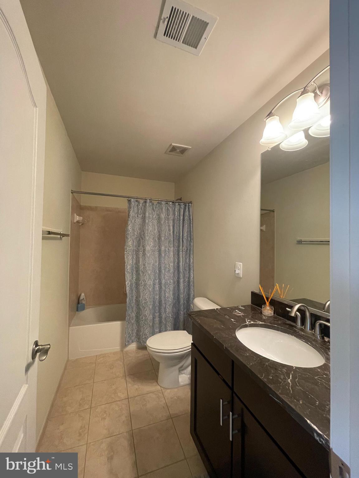 STONE RIDGE - Residential Lease