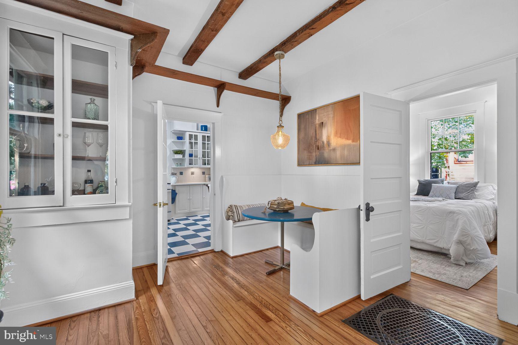 SILVER SPRING - Residential