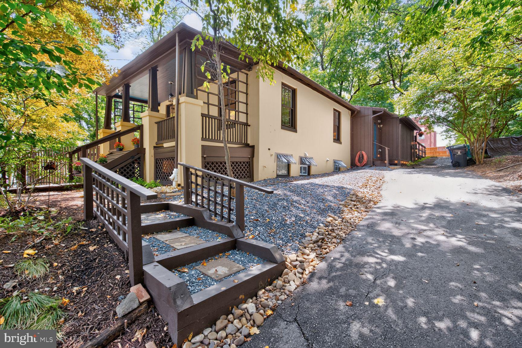 SILVER SPRING - Residential