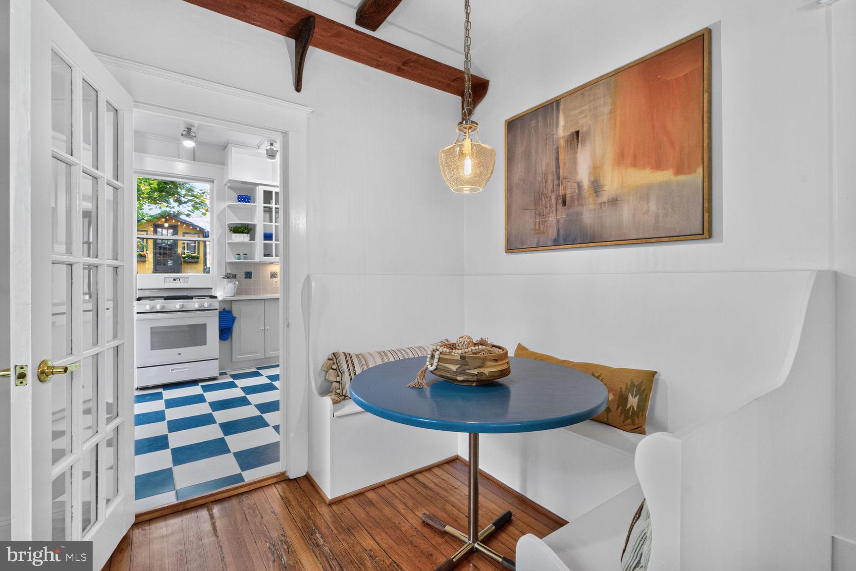 SILVER SPRING - Residential