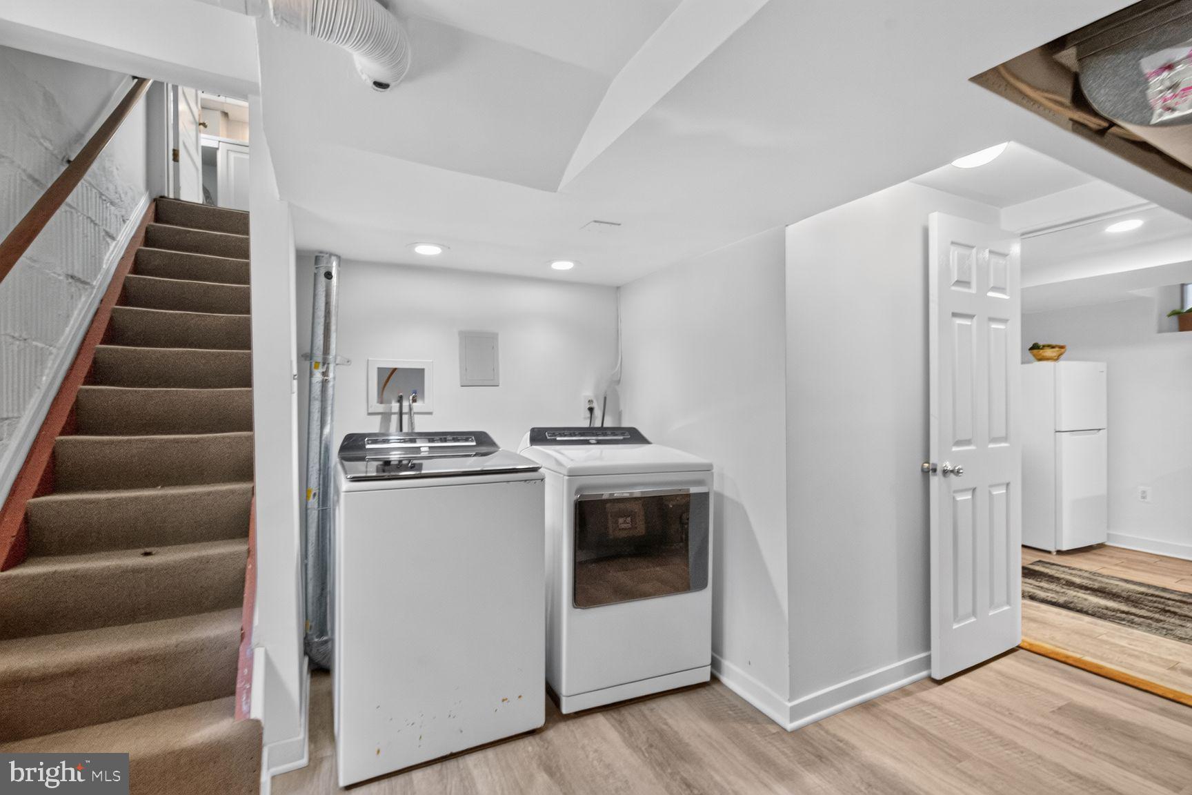 SILVER SPRING - Residential