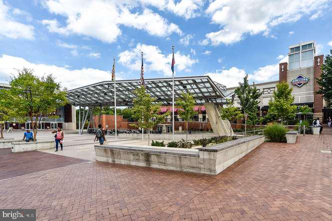 SILVER SPRING - Residential