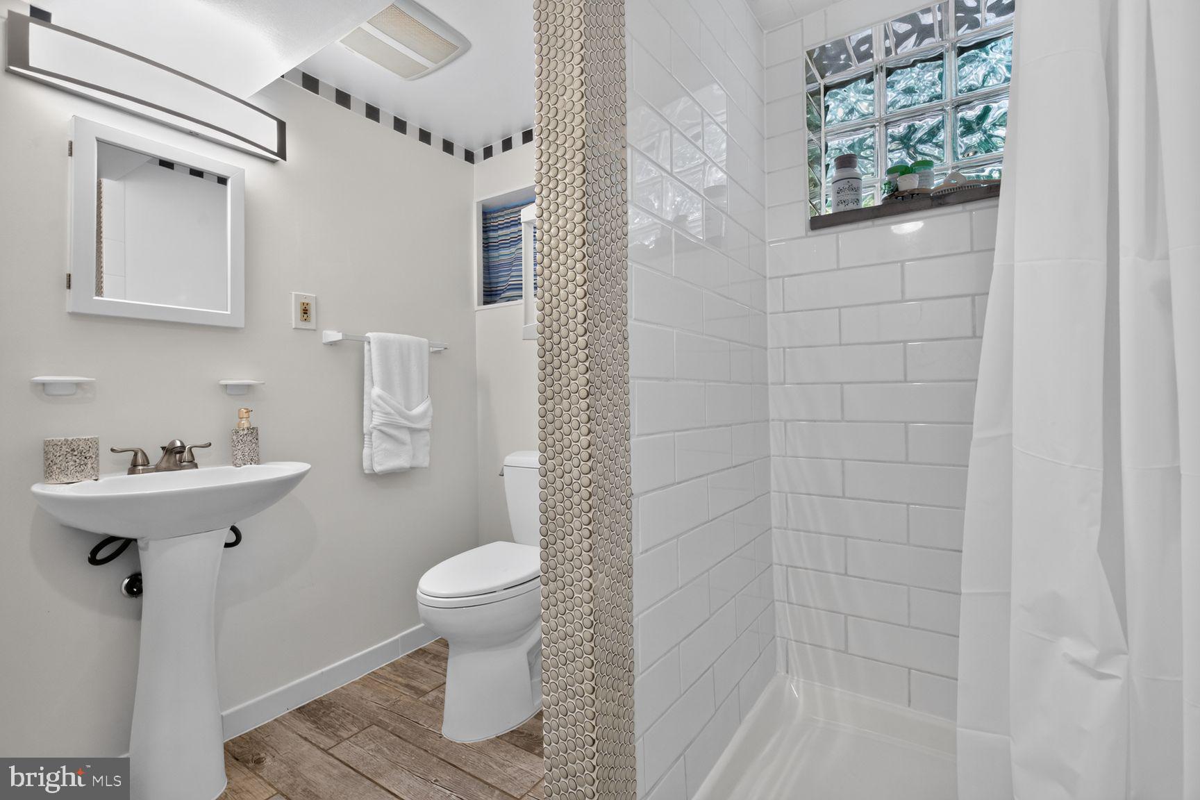 SILVER SPRING - Residential