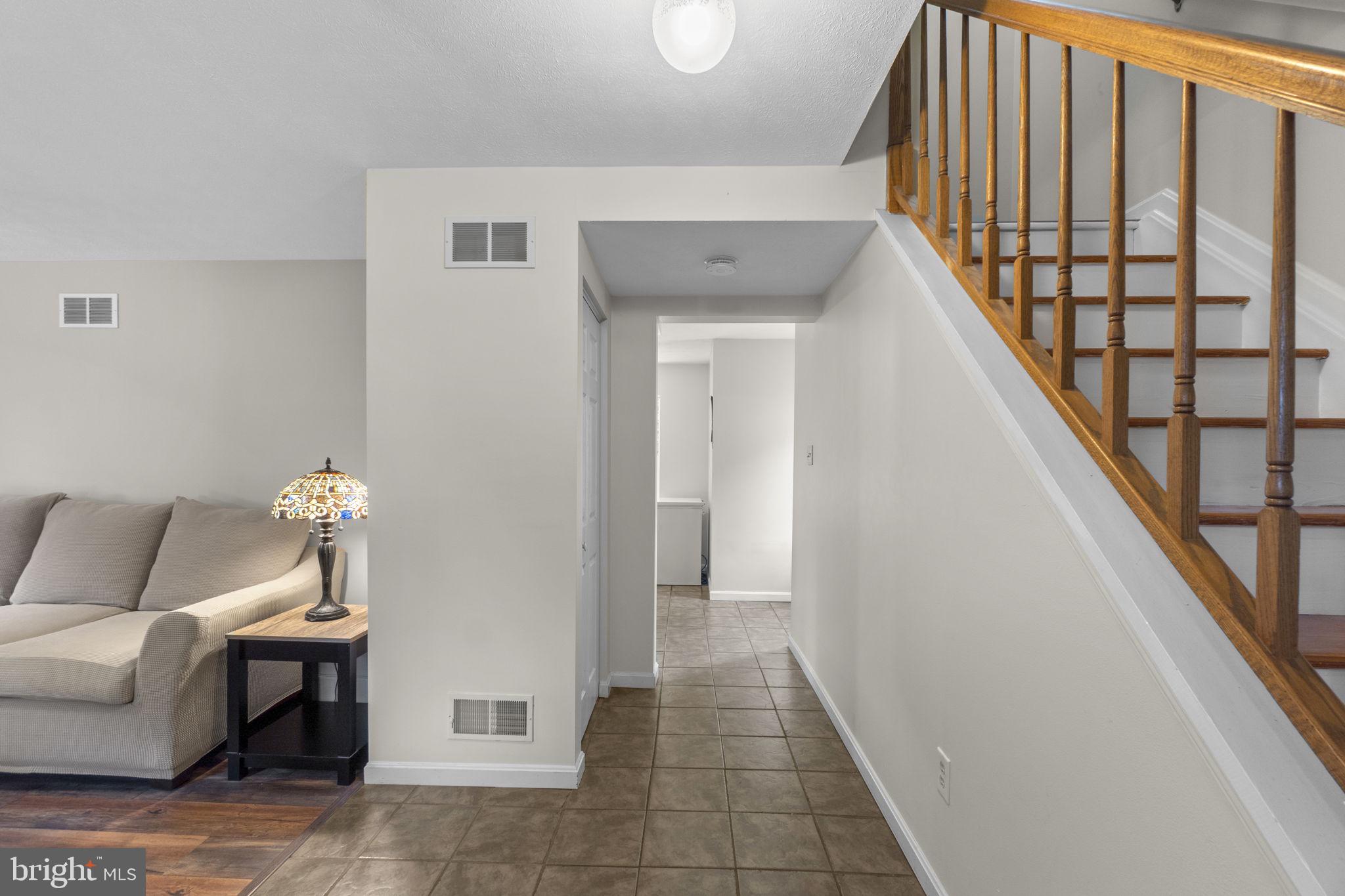 HAMPSTEAD - Residential
