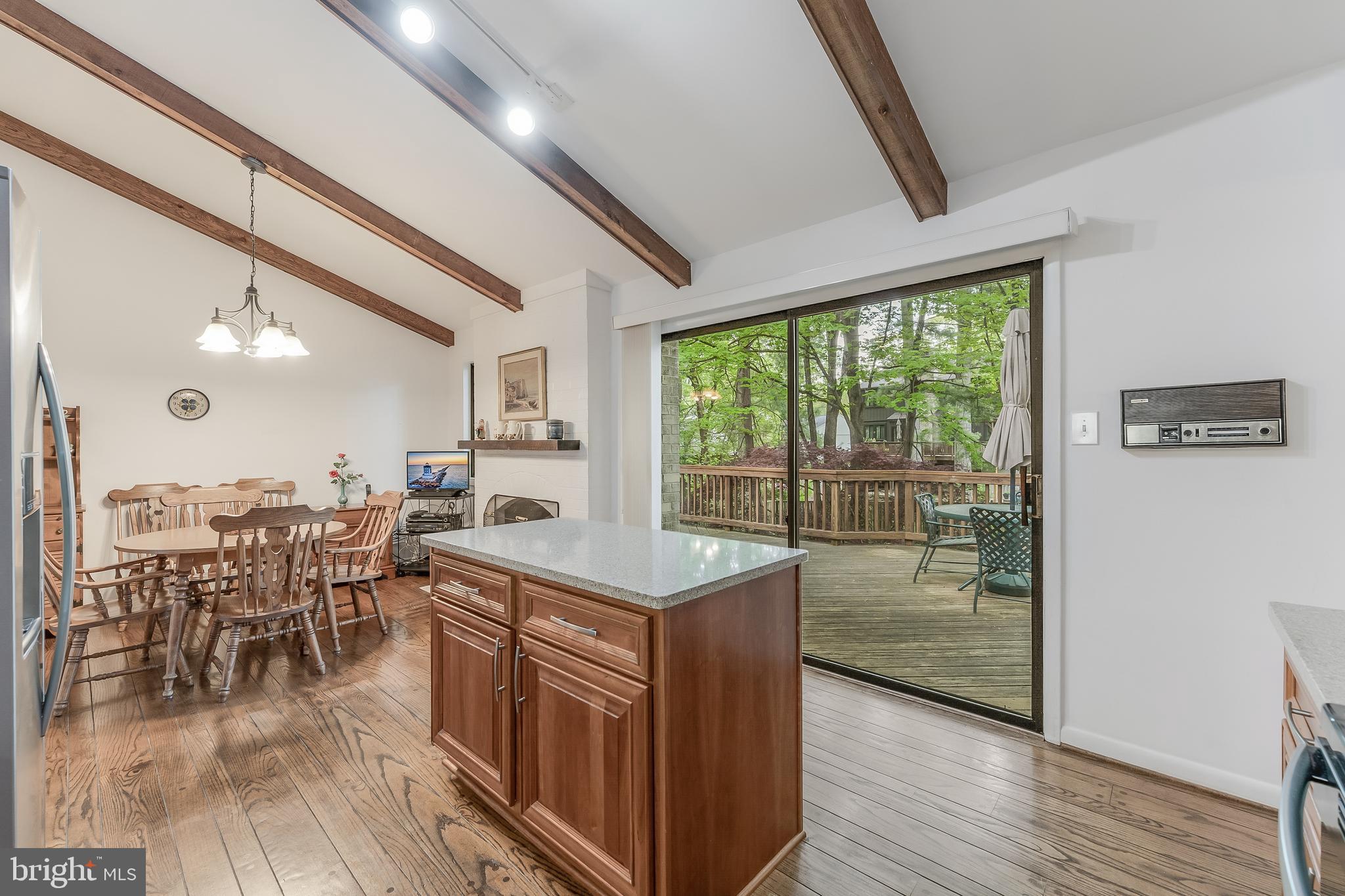 FOX MILL WOODS - Residential