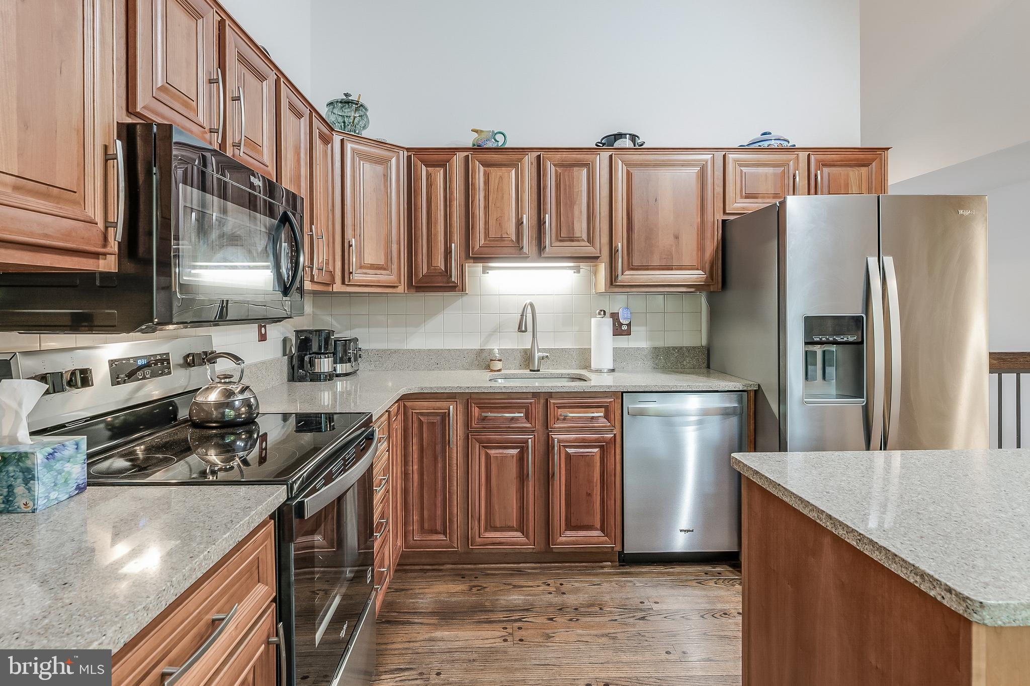 FOX MILL WOODS - Residential