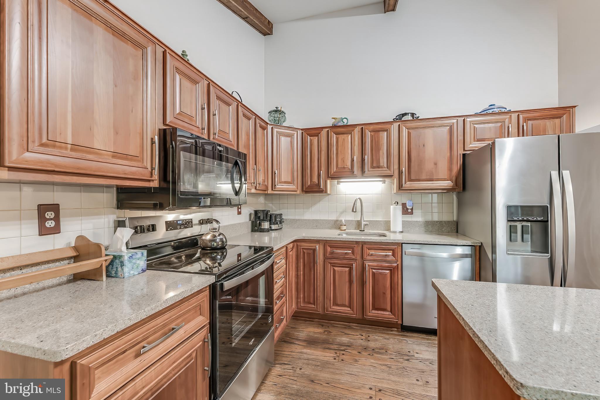 FOX MILL WOODS - Residential