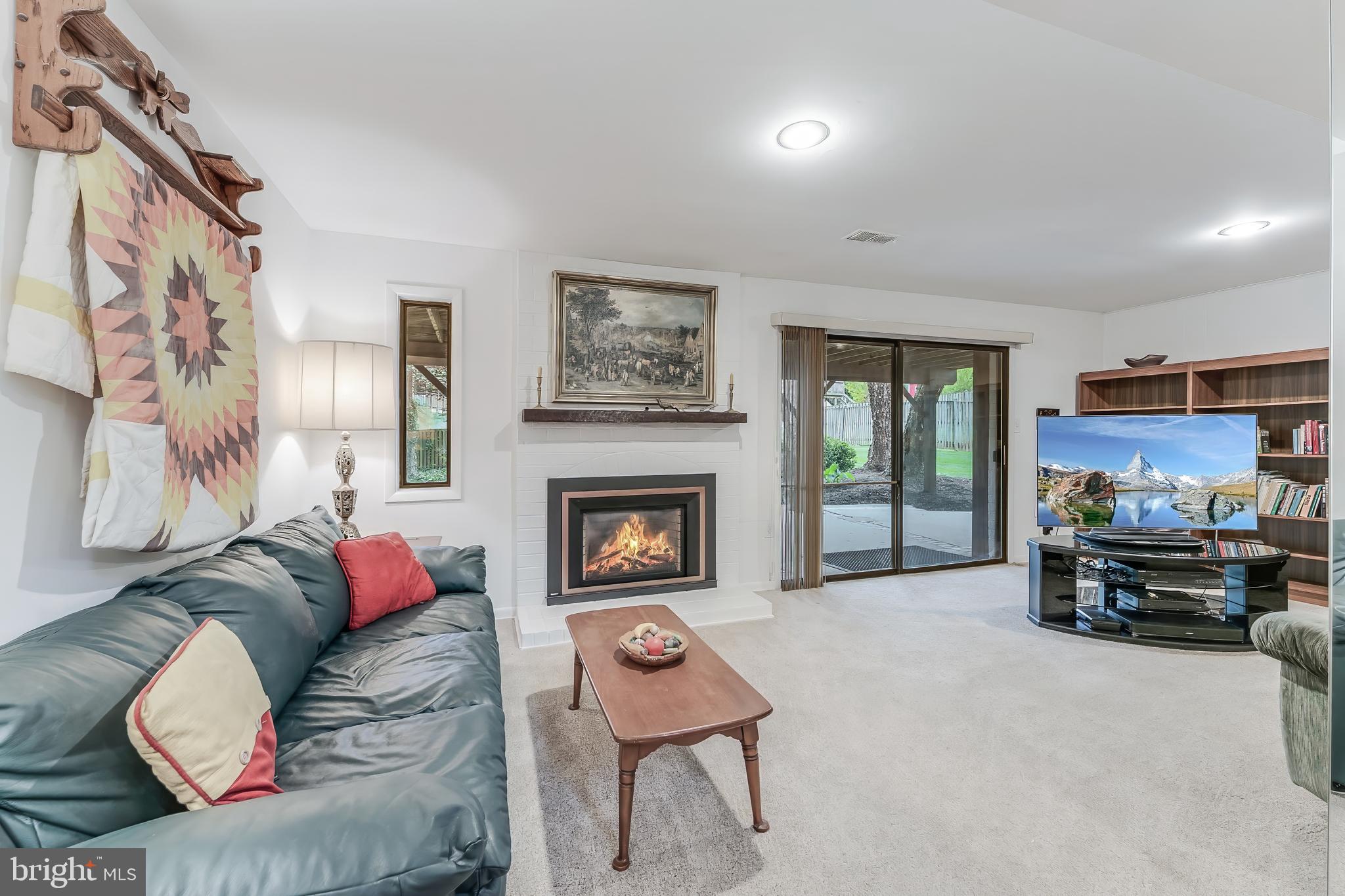 FOX MILL WOODS - Residential