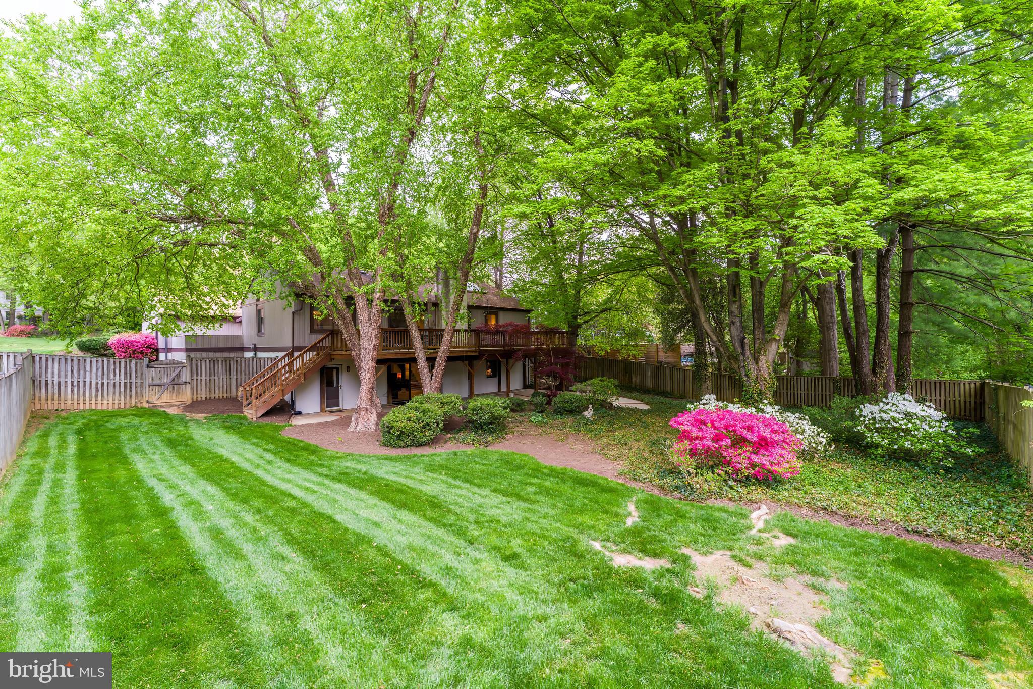 FOX MILL WOODS - Residential
