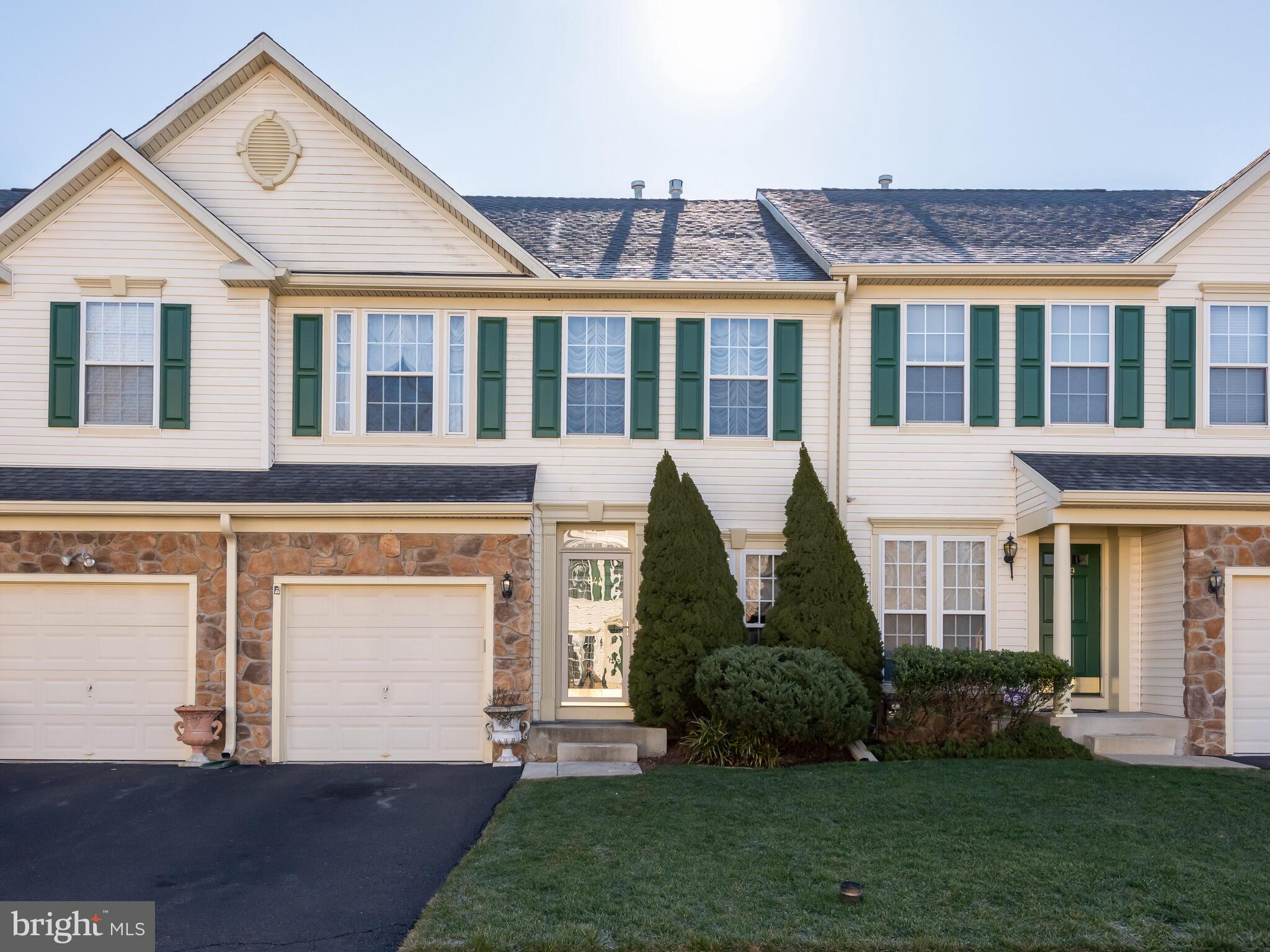BLUESTONE CREEK - Residential