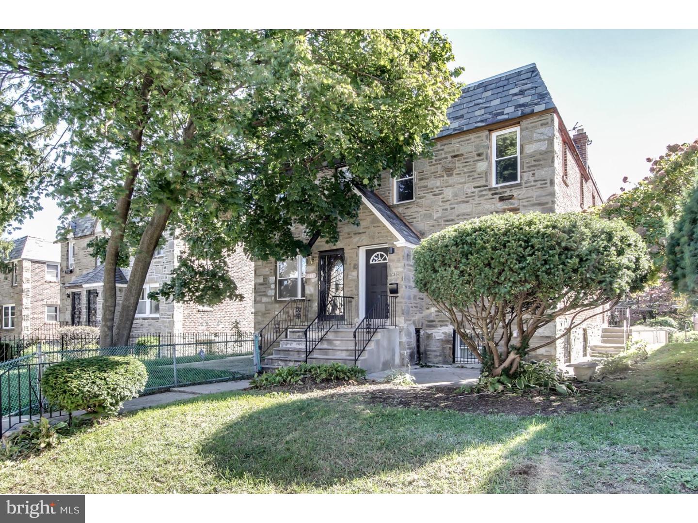 WEST OAK LANE - Residential