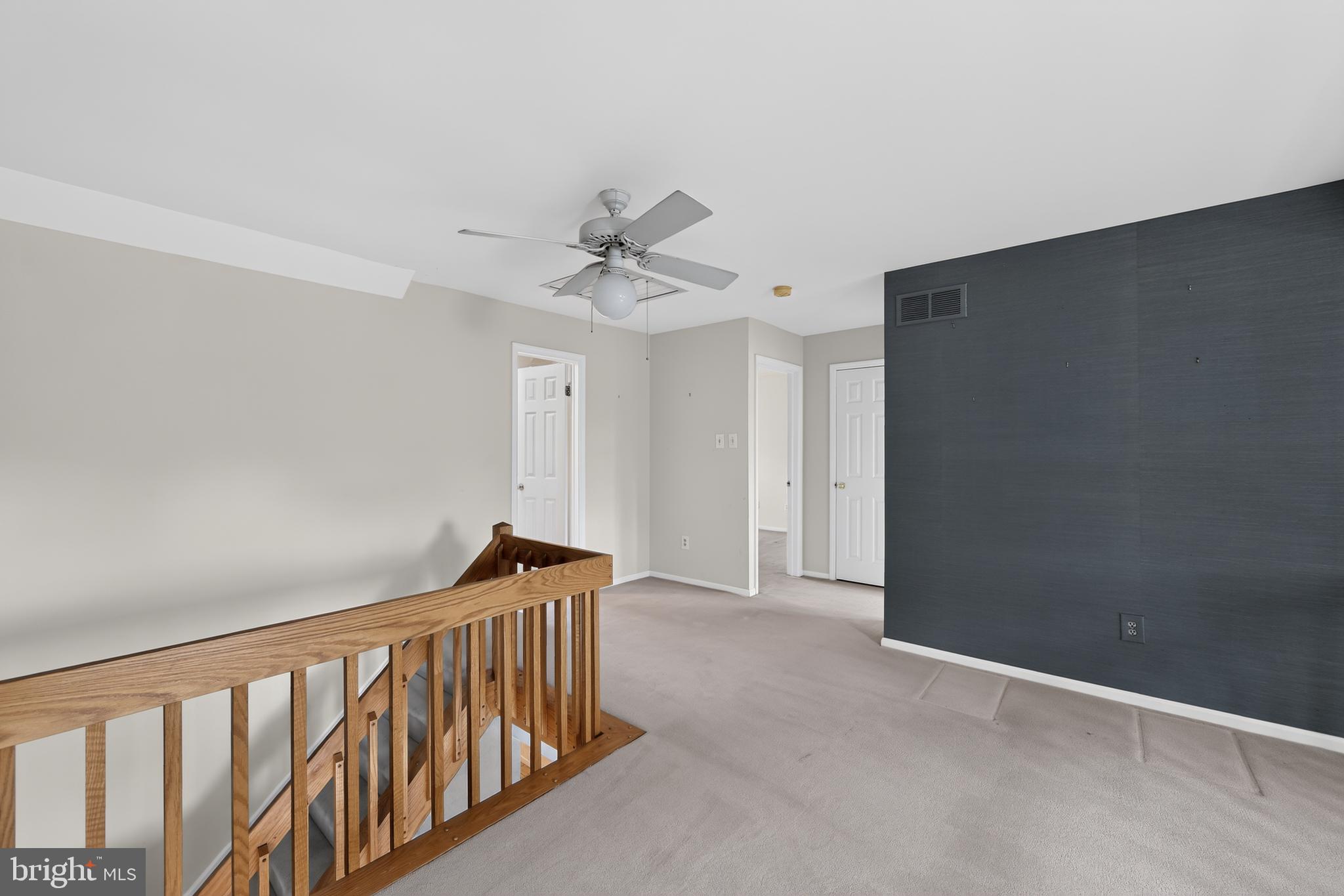 HUNTERS RUN - Residential