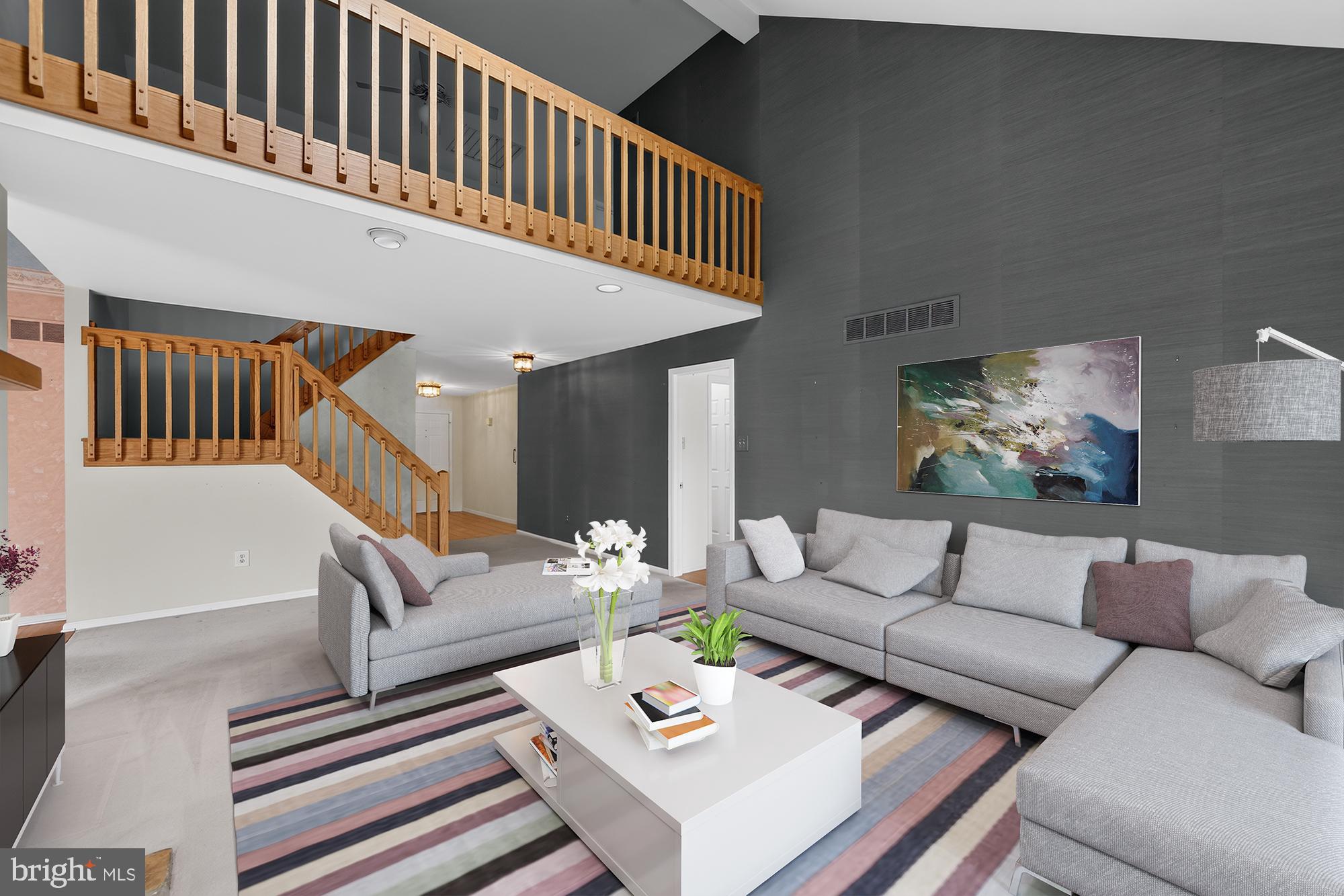 HUNTERS RUN - Residential