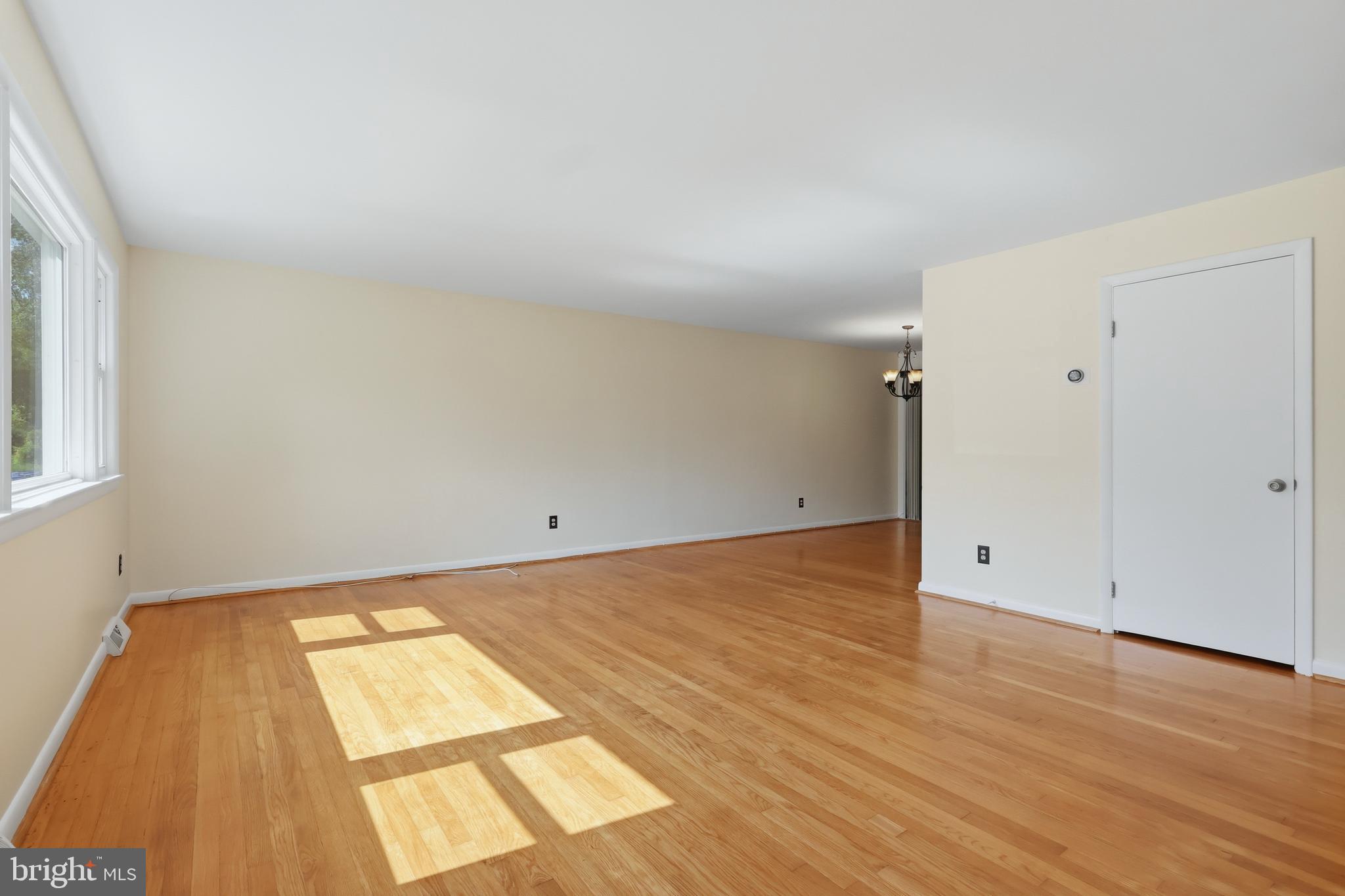 INDIAN VILLAGE IND HEAD - Residential