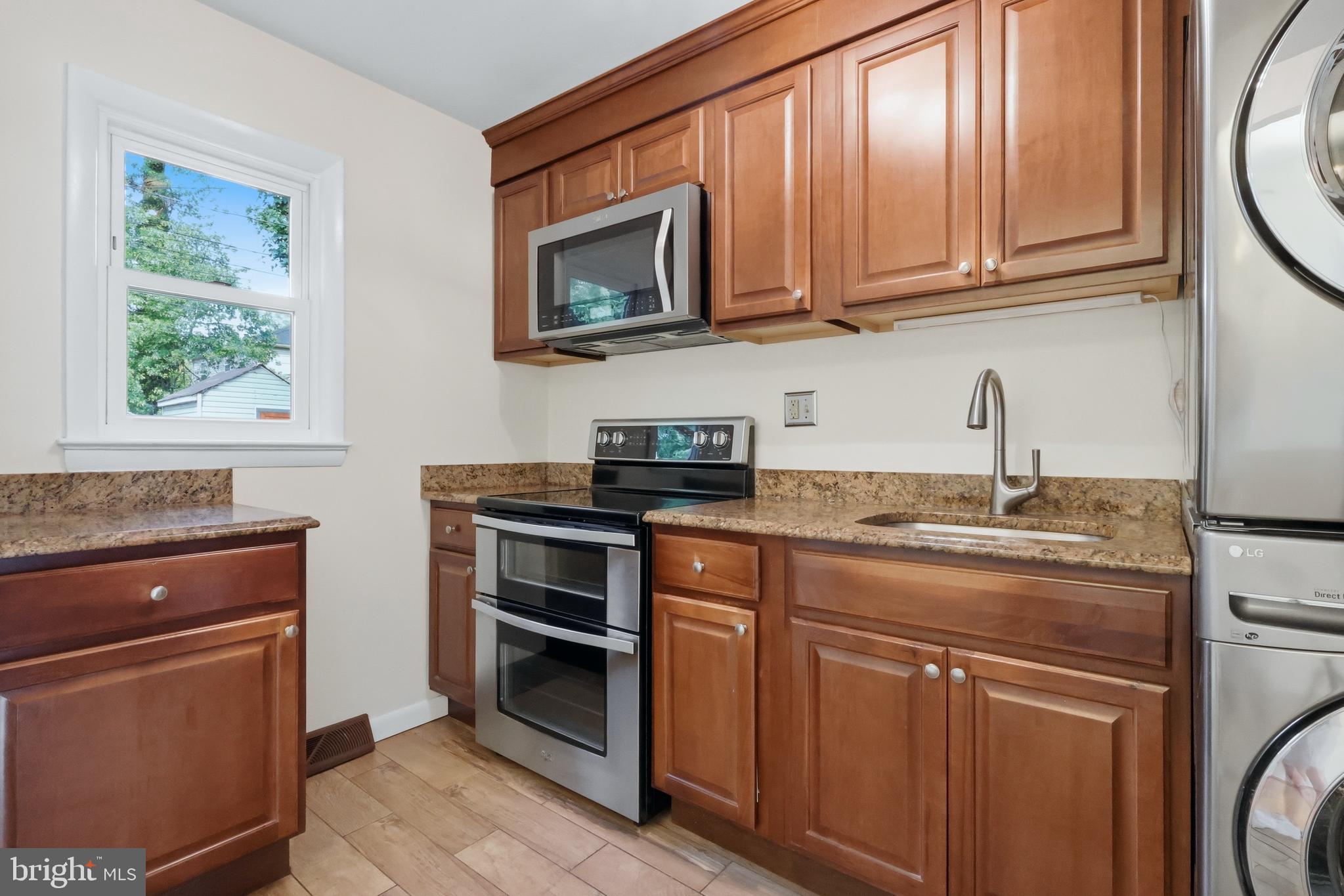 INDIAN VILLAGE IND HEAD - Residential