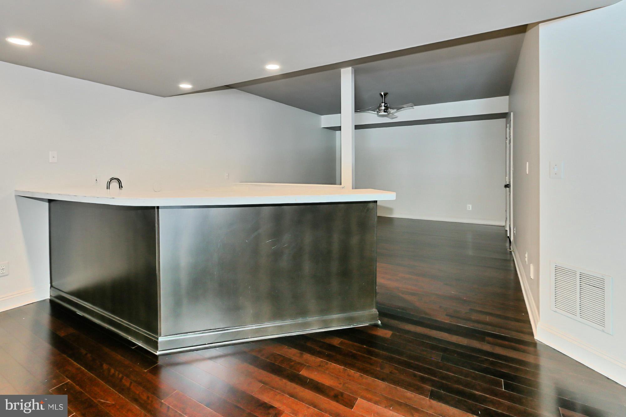 JACKSON HILLS - Residential