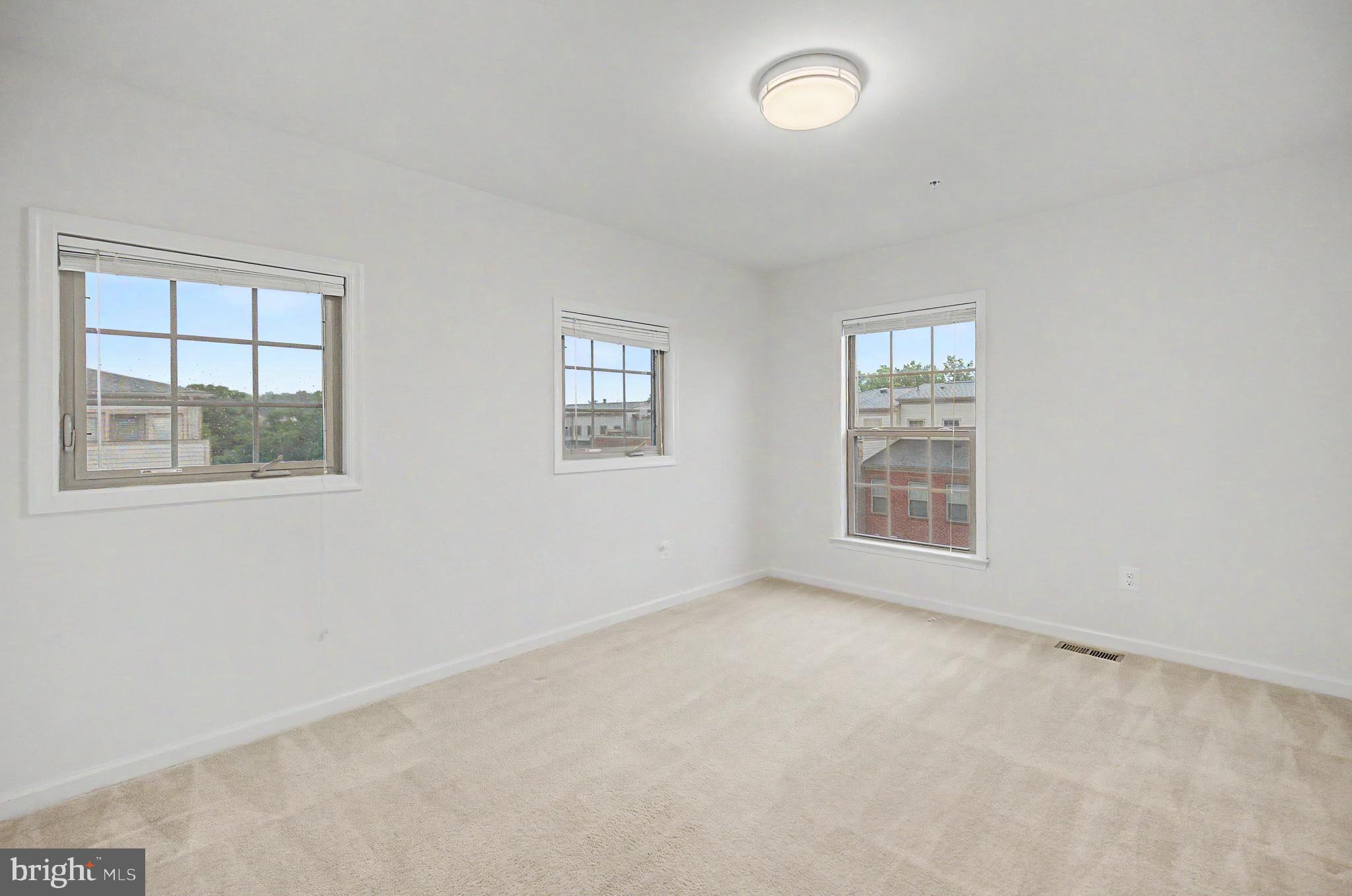 BRAMBLETON LANDBAY 3 - Residential
