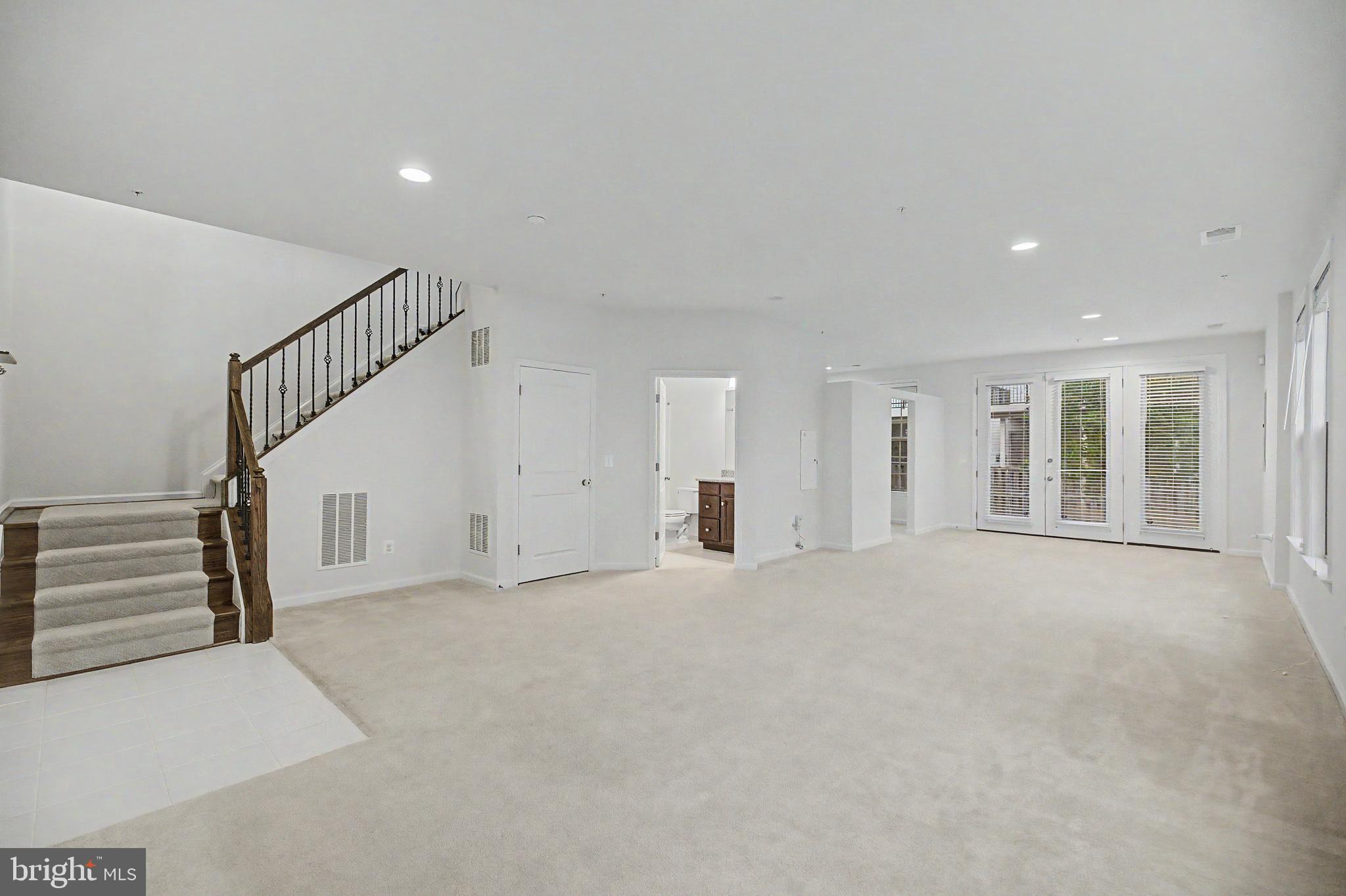 BRAMBLETON LANDBAY 3 - Residential