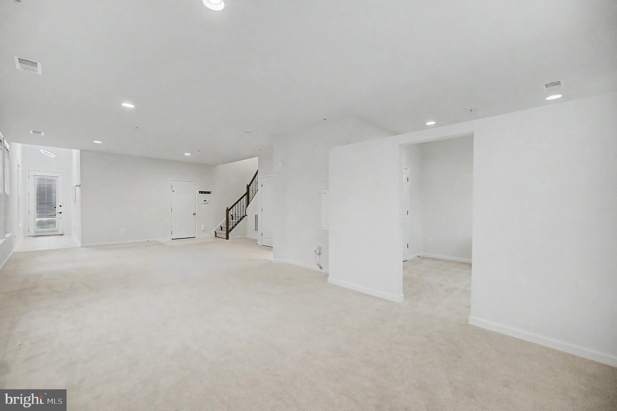 BRAMBLETON LANDBAY 3 - Residential