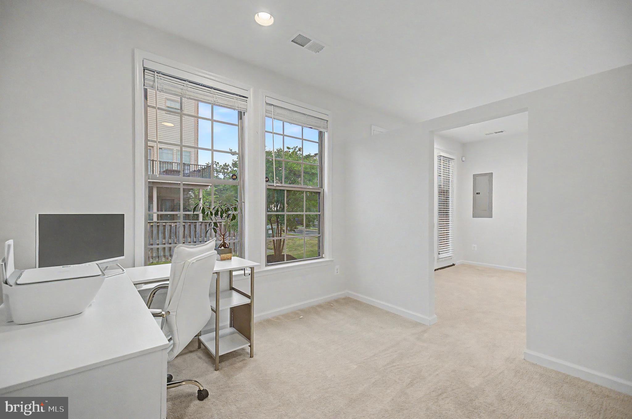 BRAMBLETON LANDBAY 3 - Residential